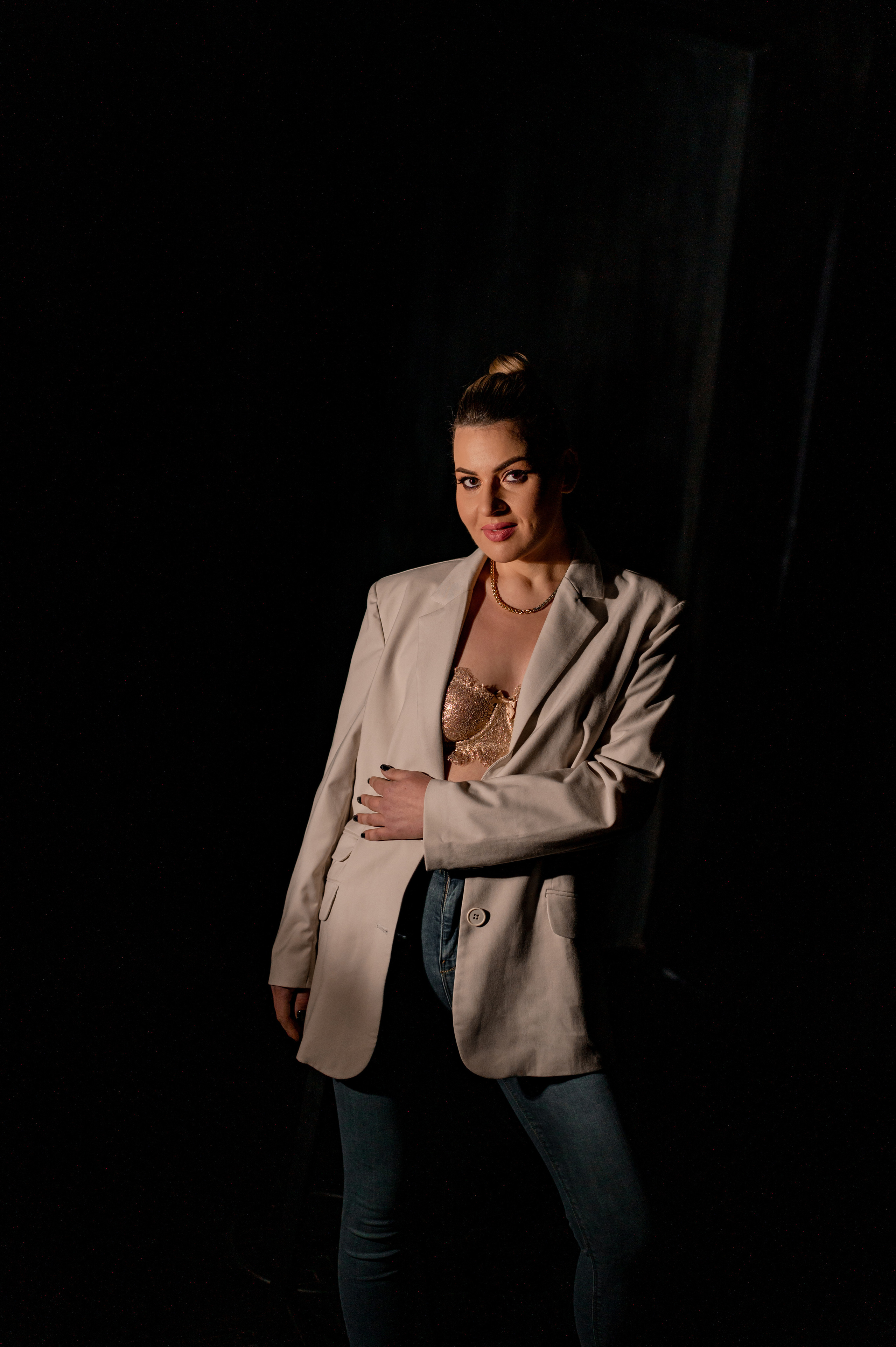 Індивідуальна фотосесія у студії. Сімейний, дитячий та індивідуальний фотограф в м. Тернопіль, м. Львів