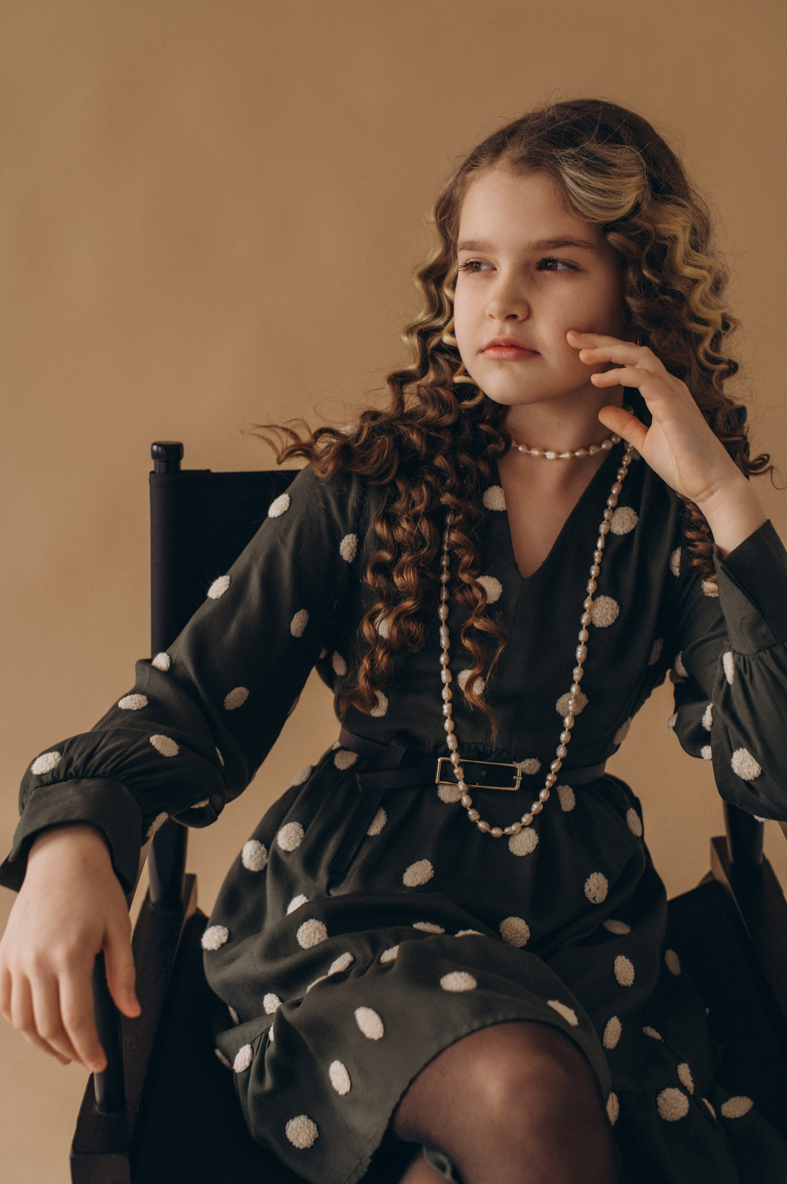 Шкільна фотосесія на віньєтки Тернопіль, шкільні альбоми, фотосесія випускників Тернопіль, випускний альбом, фотограф випускний Тернопіль. Сімейний, дитячий та індивідуальний фотограф в м. Тернопіль, м. Львів