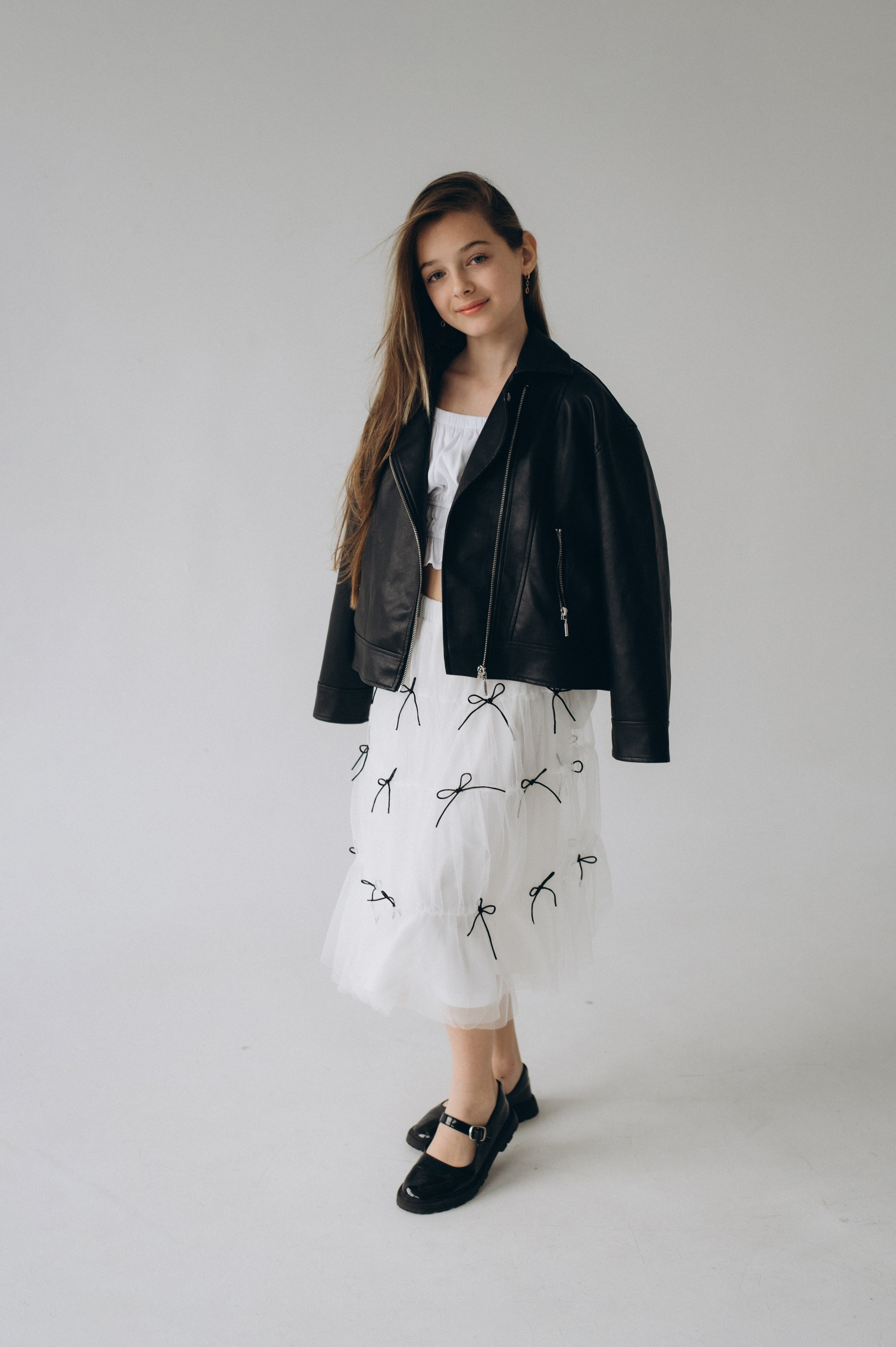 Шкільна фотосесія на віньєтки Тернопіль, фотосесія випускників Тернопіль, зйомка на віньєтки, шкільні фотоальбоми Тернопіль. Сімейний, дитячий та індивідуальний фотограф в м. Тернопіль, м. Львів