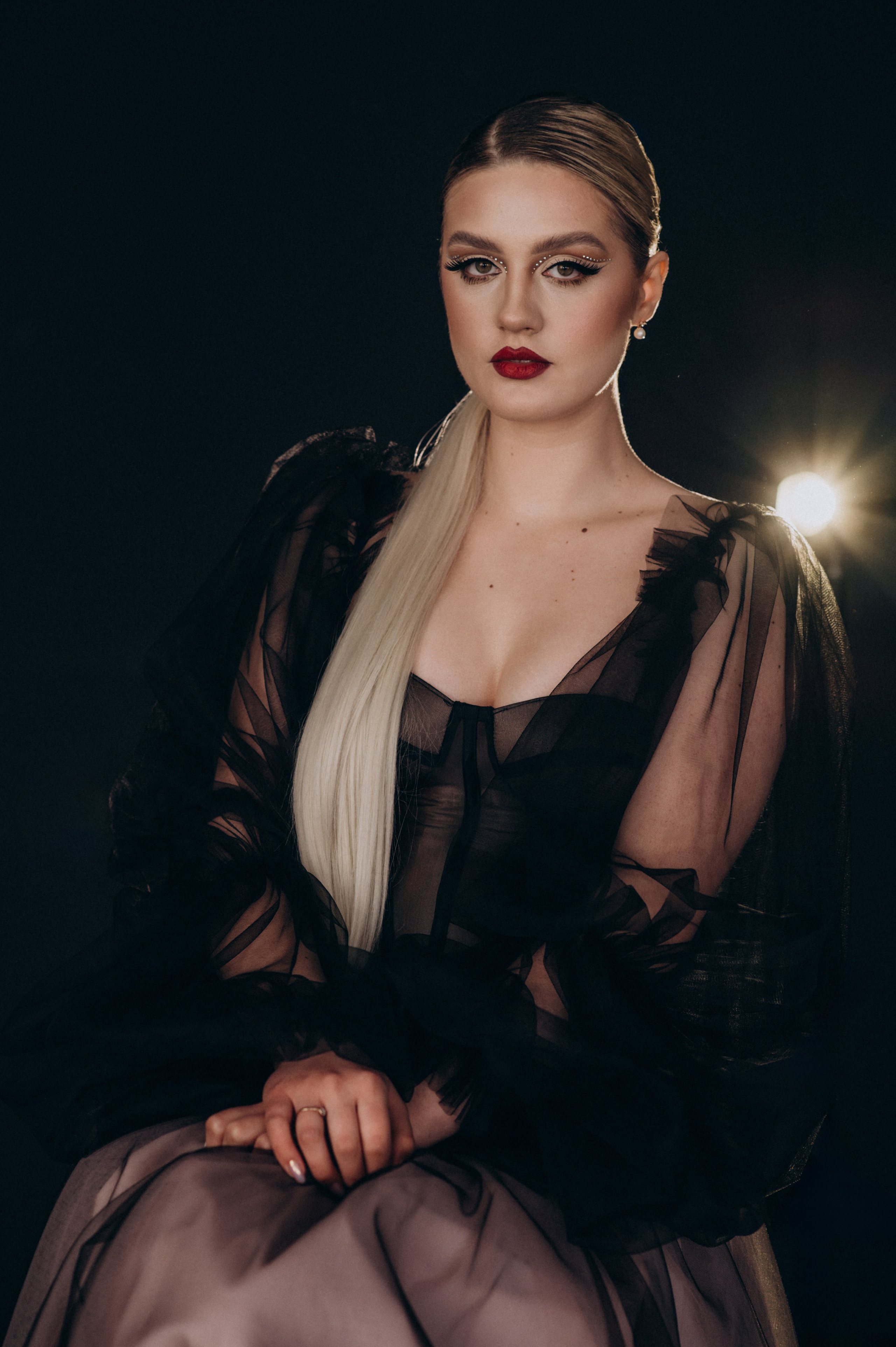 Фотосесія з квітами, фотосесія в студії Тернопіль Львів. Сімейний, дитячий та індивідуальний фотограф в м. Тернопіль, м. Львів