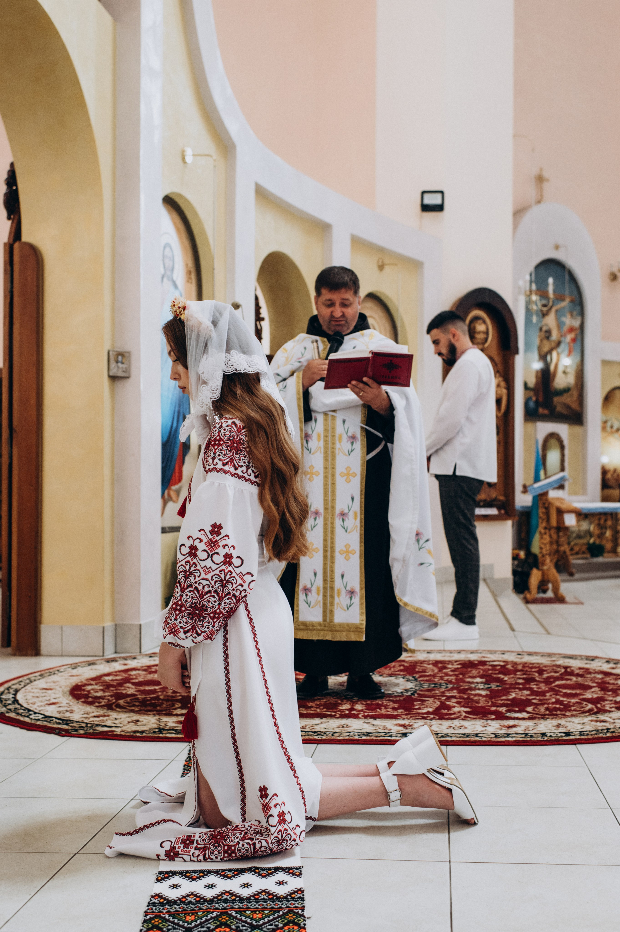 Фотосесія весілля, фотосесія вінчання Тернопіль, весільний фотограф Тернопіль, весільна зйомка Тернопіль. Сімейний, дитячий та індивідуальний фотограф в м. Тернопіль, м. Львів