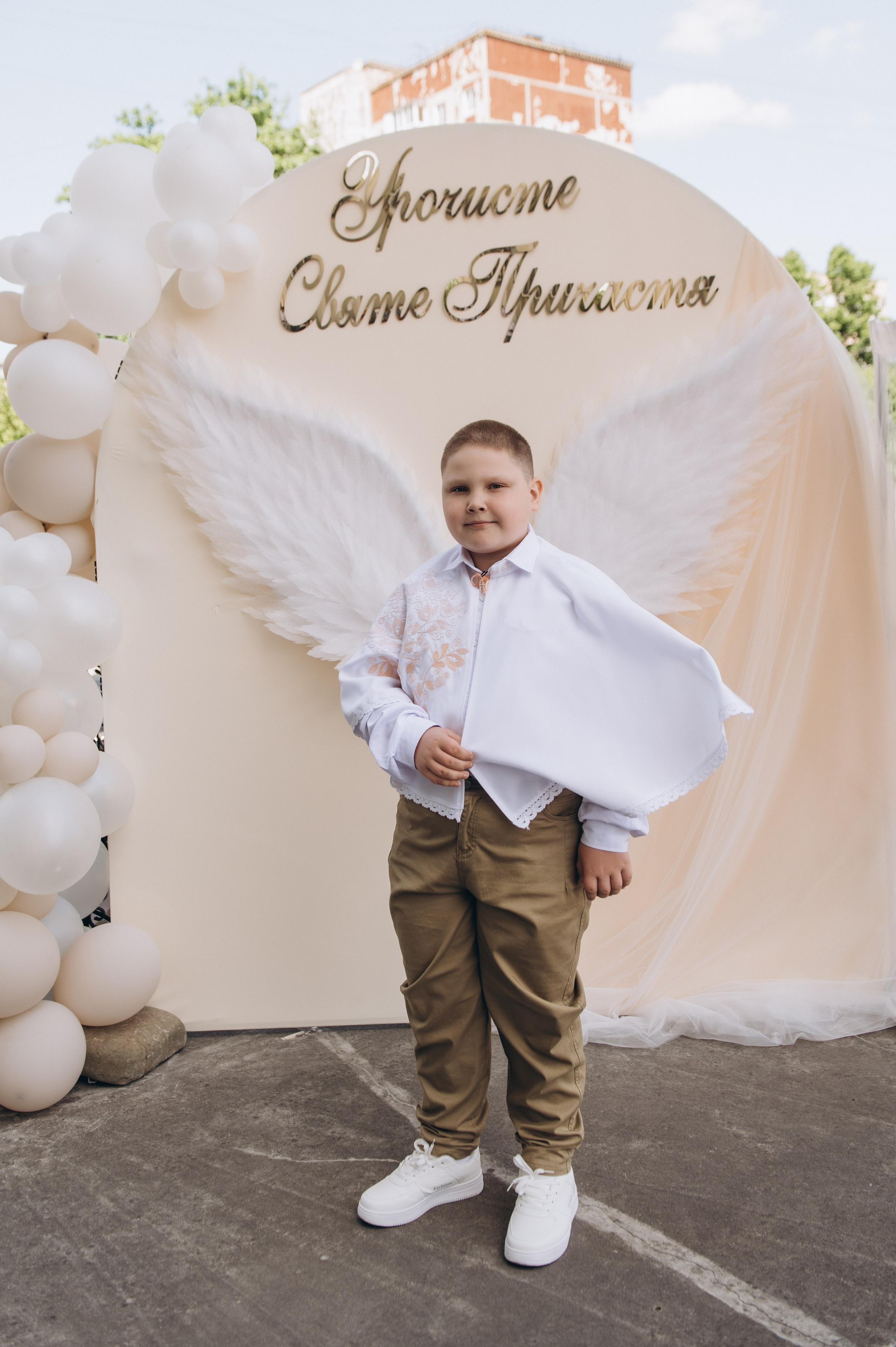 Фотосесія Причастя Тернопіль церква Св Михаїла, фотограф на Причастя Тернопіль, фотосесія Літургії Причастя Тернопіль. Сімейний, дитячий та індивідуальний фотограф в м. Тернопіль, м. Львів