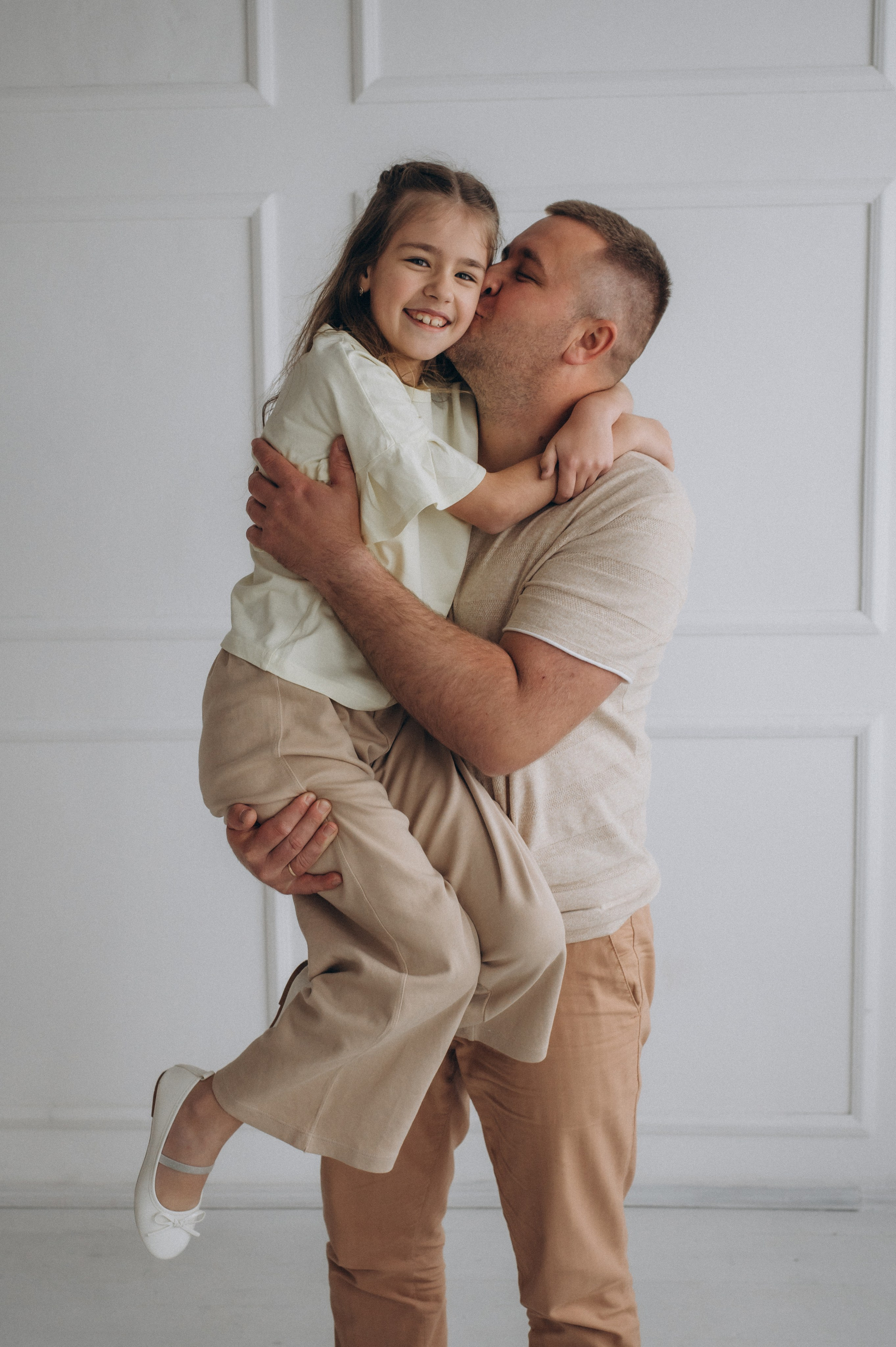 Сімейна фотосесія Тернопіль, сімейний фотограф Тернопіль Львів, зйомка дітей, портретний фотограф Тернопіль, фотосесія Причастя у студії. Сімейний, дитячий та індивідуальний фотограф в м. Тернопіль, м. Львів