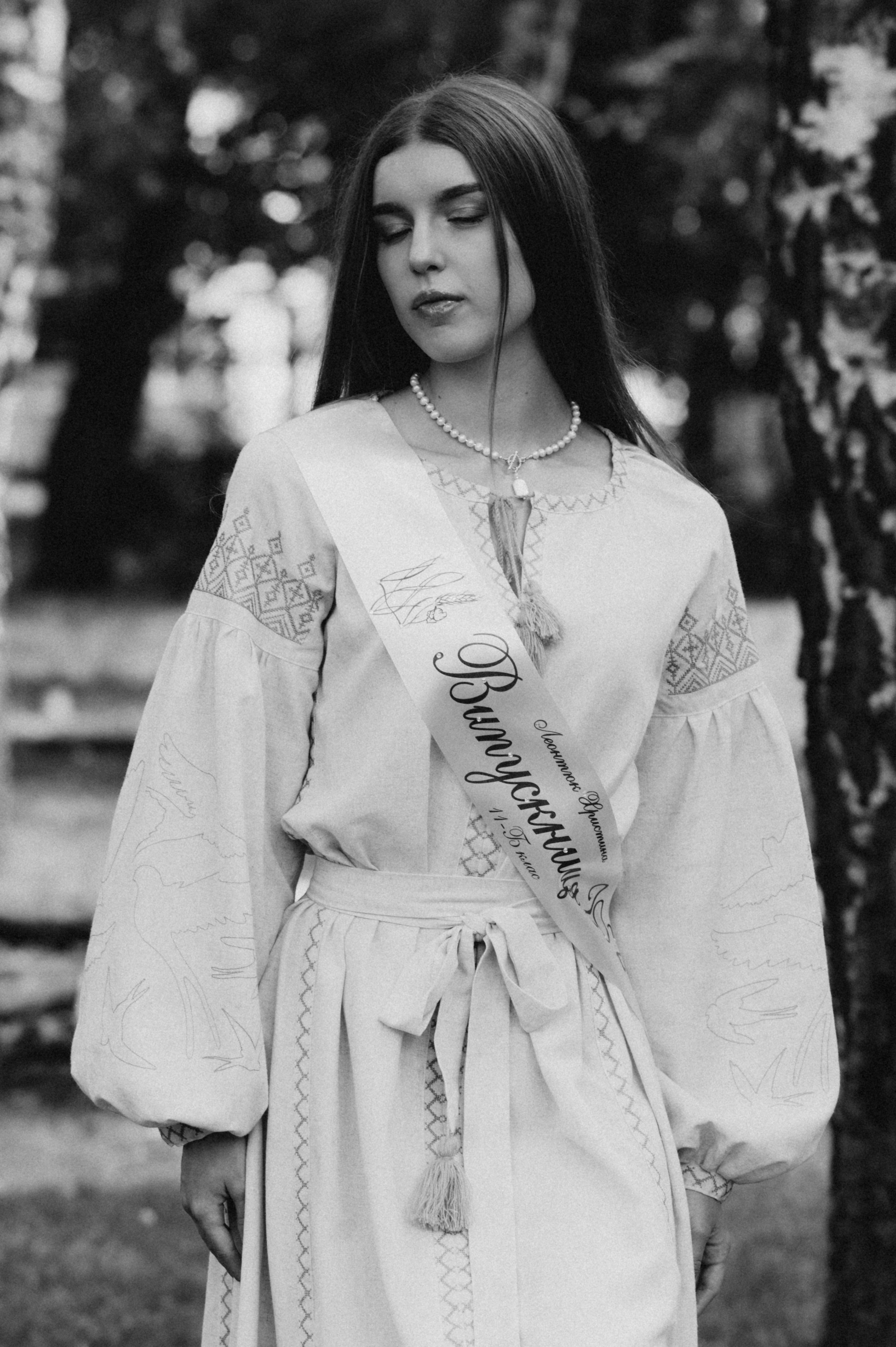 Фотосесія останнього дзвоника, фотосесія випускників Тернопіль, випускний 2024. Сімейний, дитячий та індивідуальний фотограф в м. Тернопіль, м. Львів