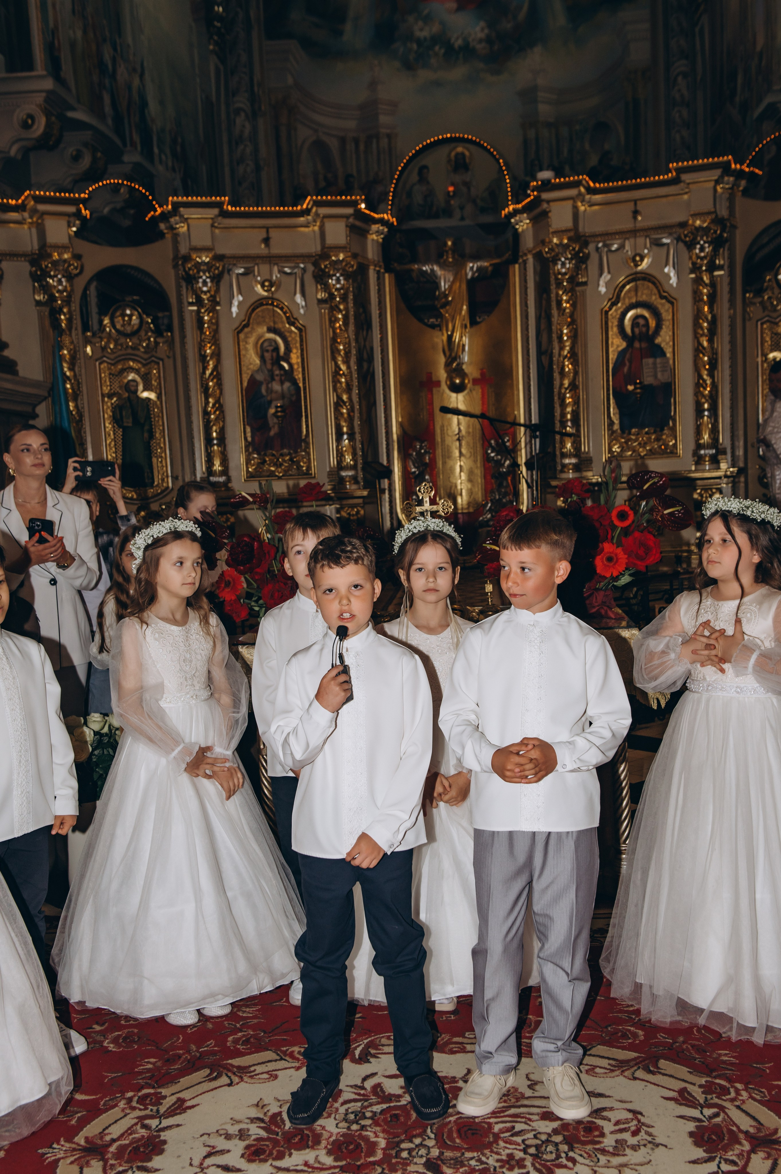 Фотосесія Першого Причастя Тернопіль, фотосесія Причастя Тернопіль, Таїнство Першого Причастя Тернопіль, Катедра Причастя Тернопіль. Сімейний, дитячий та індивідуальний фотограф в м. Тернопіль, м. Львів