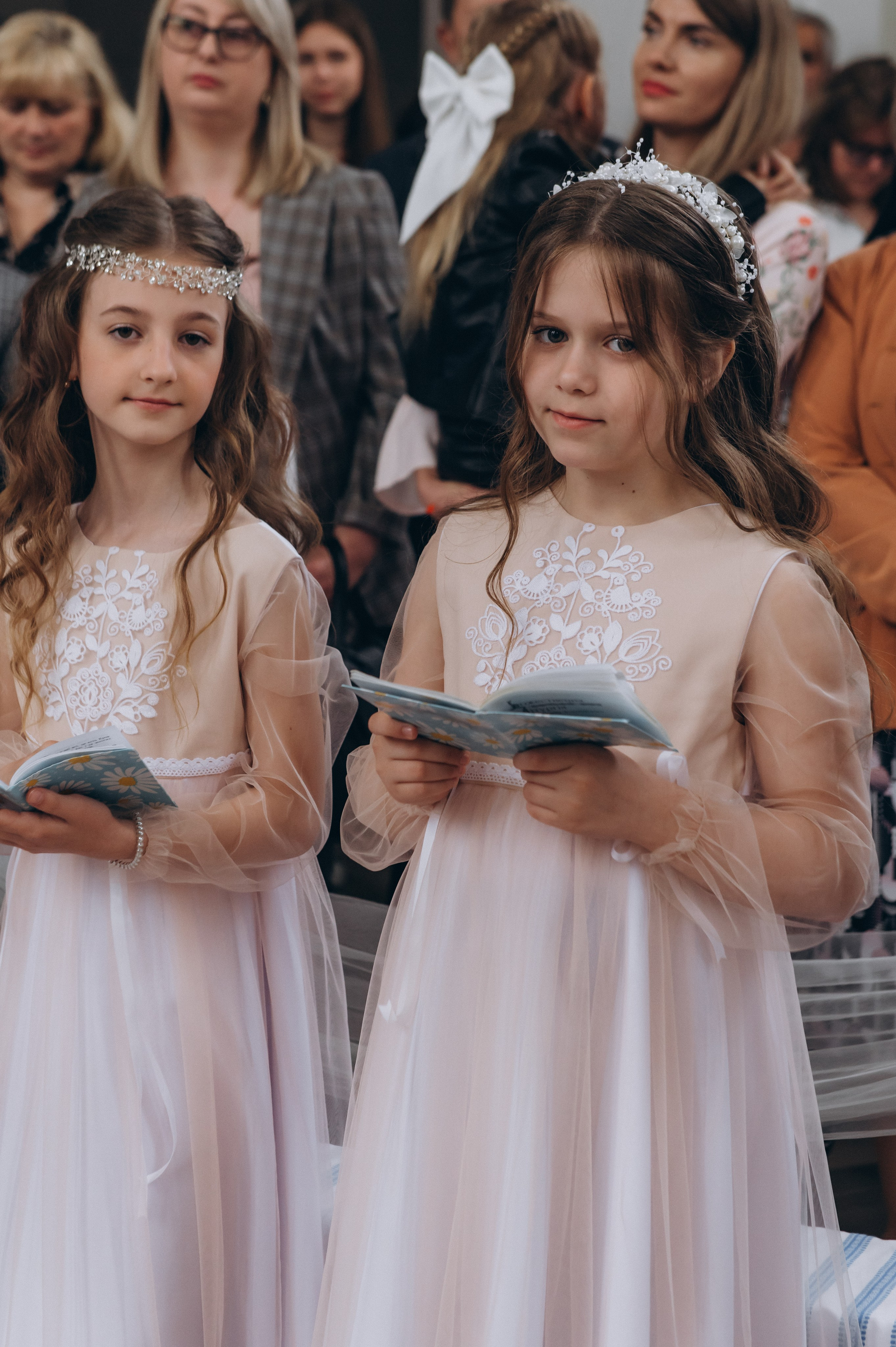 Фотосесія Причастя Тернопіль, зйомка Причастя, фотограф на Причастя Тернопіль, Причастя Львів, Причастя церква Михаїла Тернопіль. Сімейний, дитячий та індивідуальний фотограф в м. Тернопіль, м. Львів