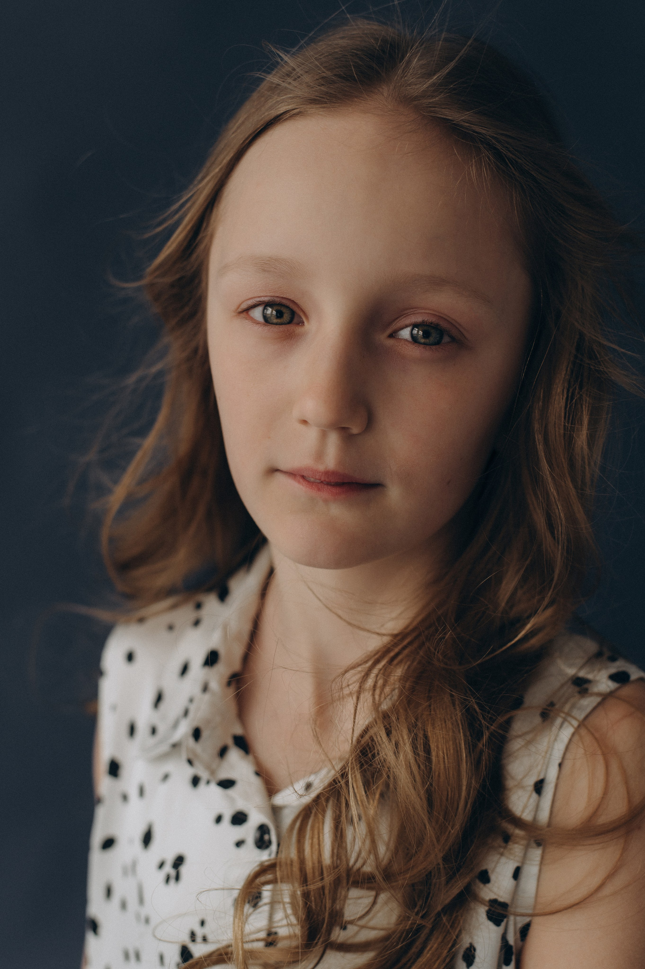 Шкільна фотосесія на віньєтки Тернопіль, шкільні альбоми, фотосесія випускників Тернопіль, випускний альбом, фотограф випускний Тернопіль. Сімейний, дитячий та індивідуальний фотограф в м. Тернопіль, м. Львів