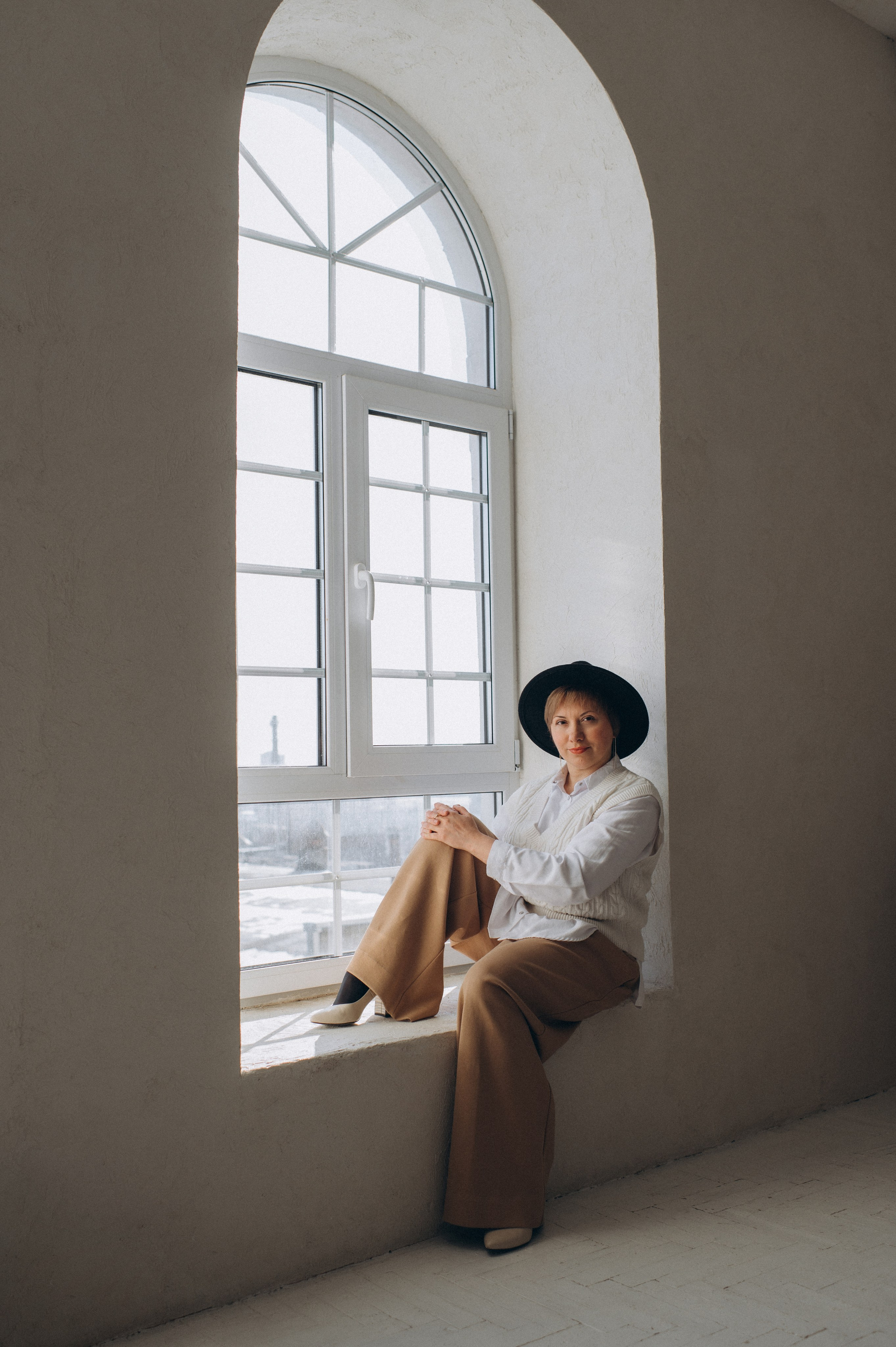 Індивідуальна фотосесія Тернопіль, студійна зйомка Львів, портретний фотограф Тернопіль, контент-фотосесія. Сімейний, дитячий та індивідуальний фотограф в м. Тернопіль, м. Львів