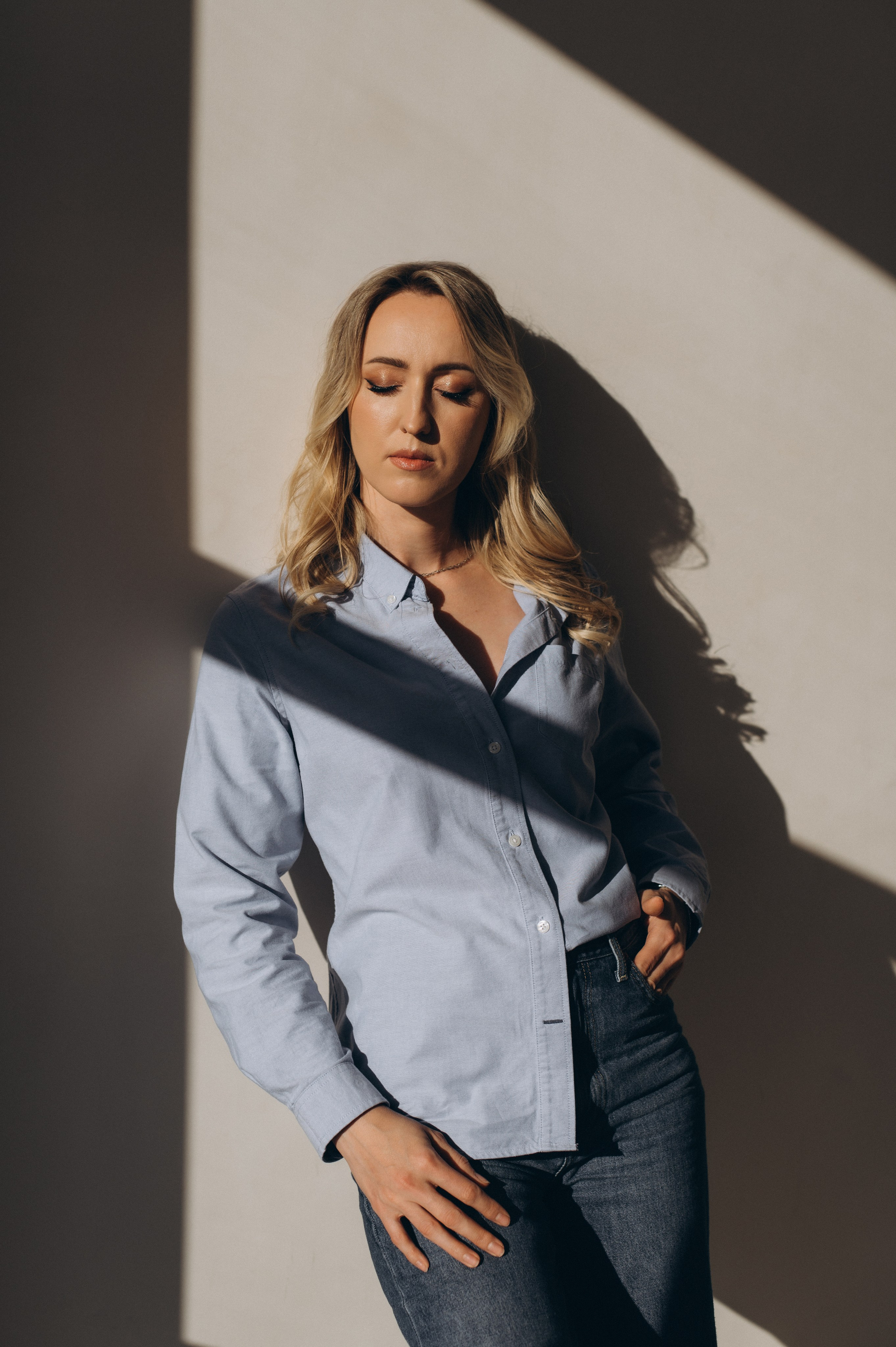 Портретна фотосесія, індивідуальна фотосесія Тернопіль, портретний фотограф Тернопіль, студійна фотосесія Тернопіль, фотосесія у студії. Сімейний, дитячий та індивідуальний фотограф в м. Тернопіль, м. Львів