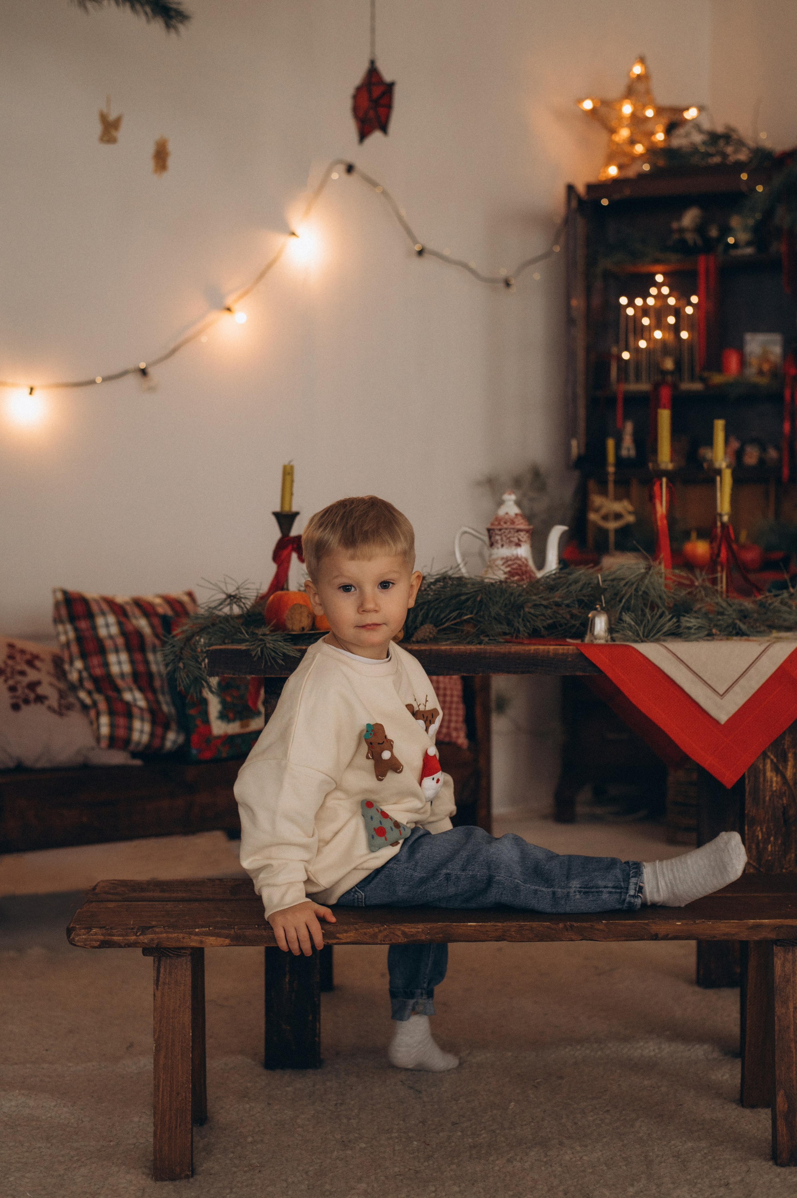 Новорічна сімейна фотосесія у студії Тернопіль, фотосесія мами та дитини, сімейний фотограф Тернопіль, новорічна зйомка. Сімейний, дитячий та індивідуальний фотограф в м. Тернопіль, м. Львів