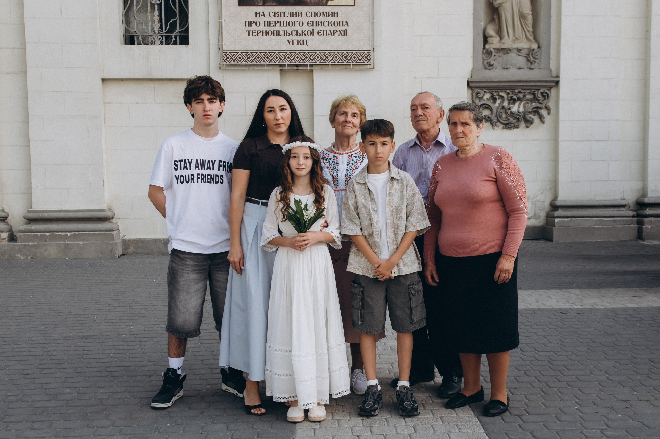 Фотосесія Першого Причастя Тернопіль, фотосесія Причастя Тернопіль, Таїнство Першого Причастя Тернопіль, Катедра Причастя Тернопіль. Сімейний, дитячий та індивідуальний фотограф в м. Тернопіль, м. Львів