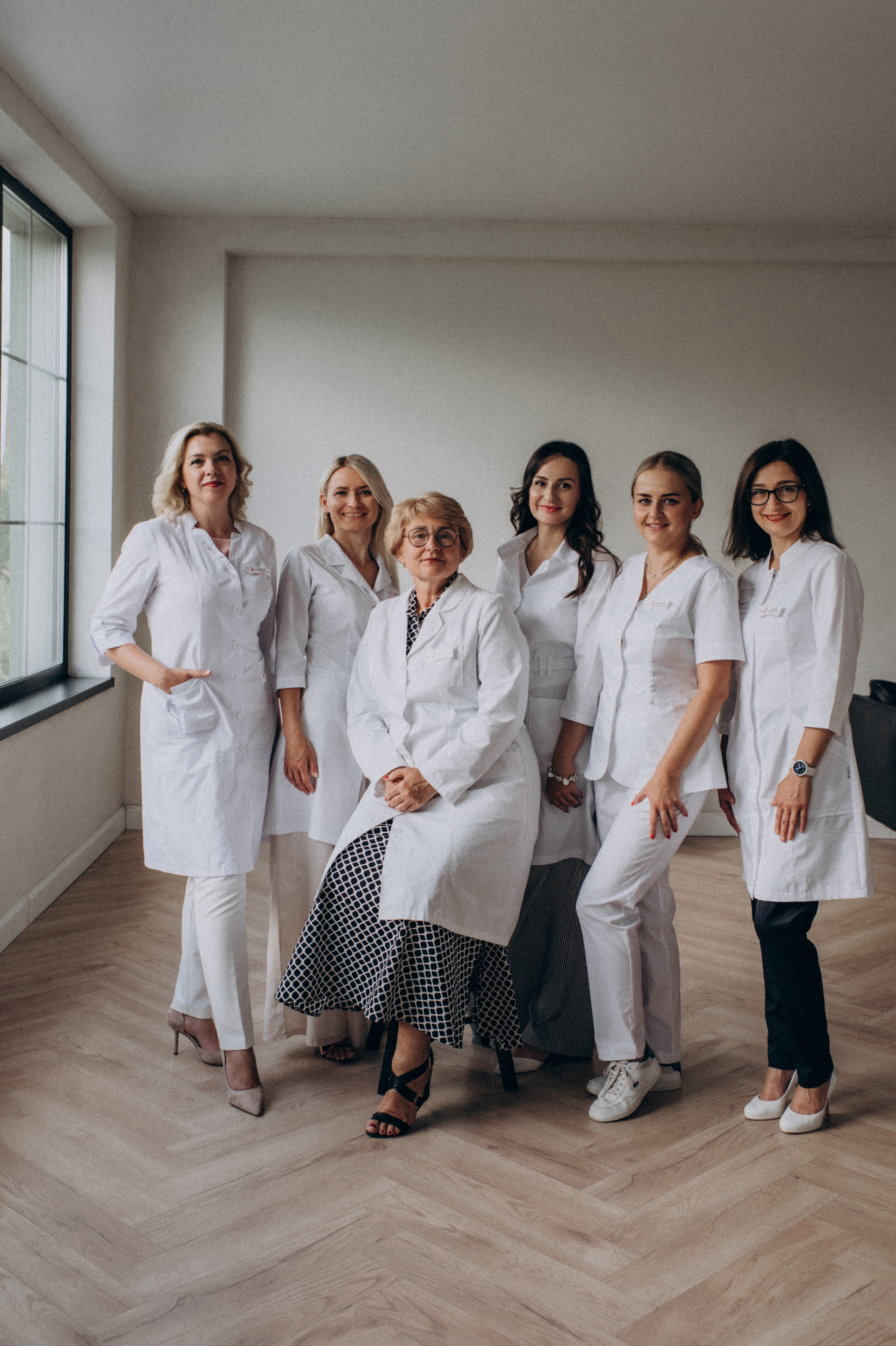 Контент зйомка, фотосесія персоналу клініки. Сімейний, дитячий та індивідуальний фотограф в м. Тернопіль, м. Львів