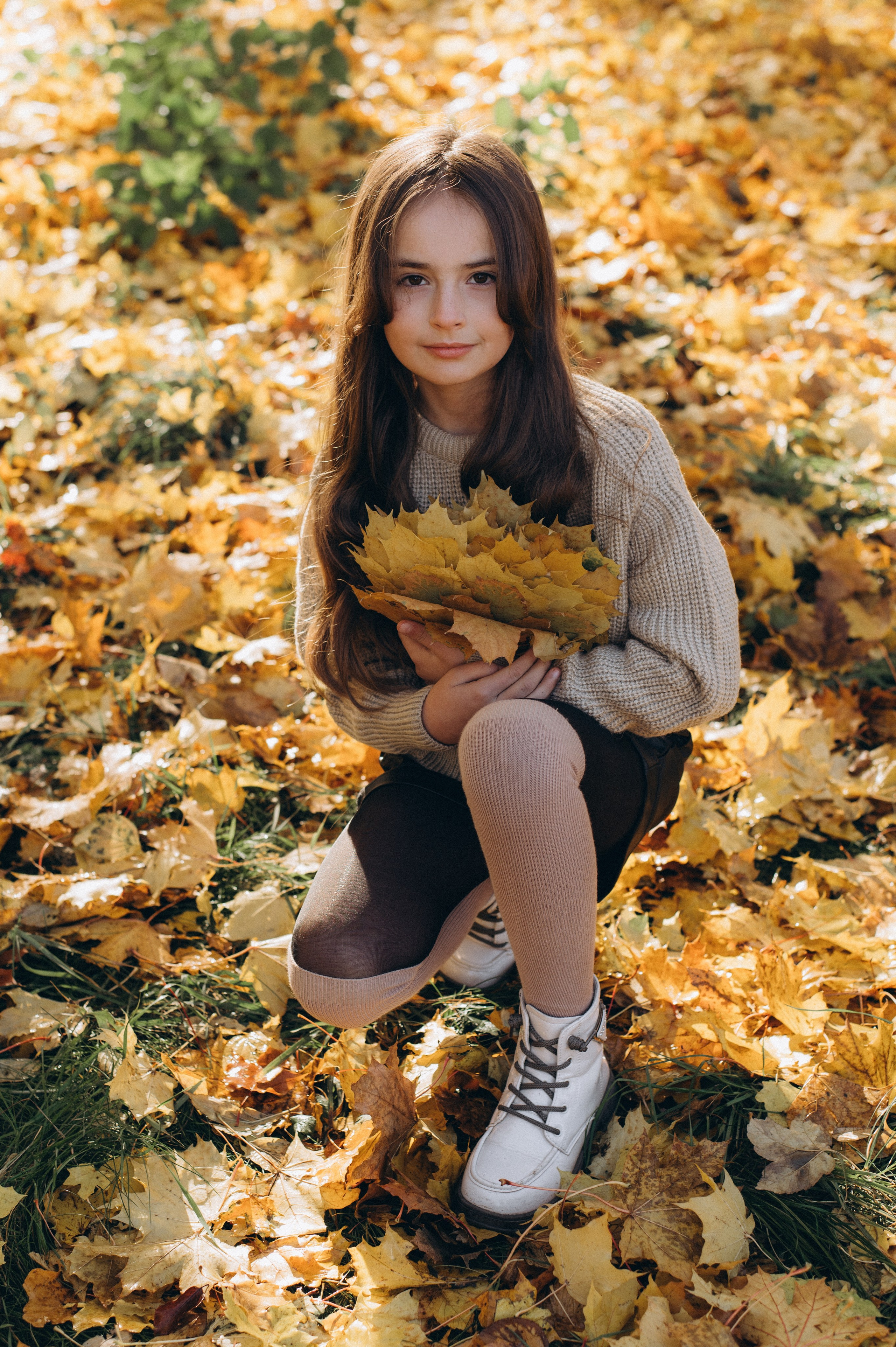 Осіння фотосесія 4 класу на віньєтки, випускні фотоальбоми Тернопіль, фотосесія випускників Тернопіль, шкільний випускний альбом Тернопіль. Сімейний, дитячий та індивідуальний фотограф в м. Тернопіль, м. Львів