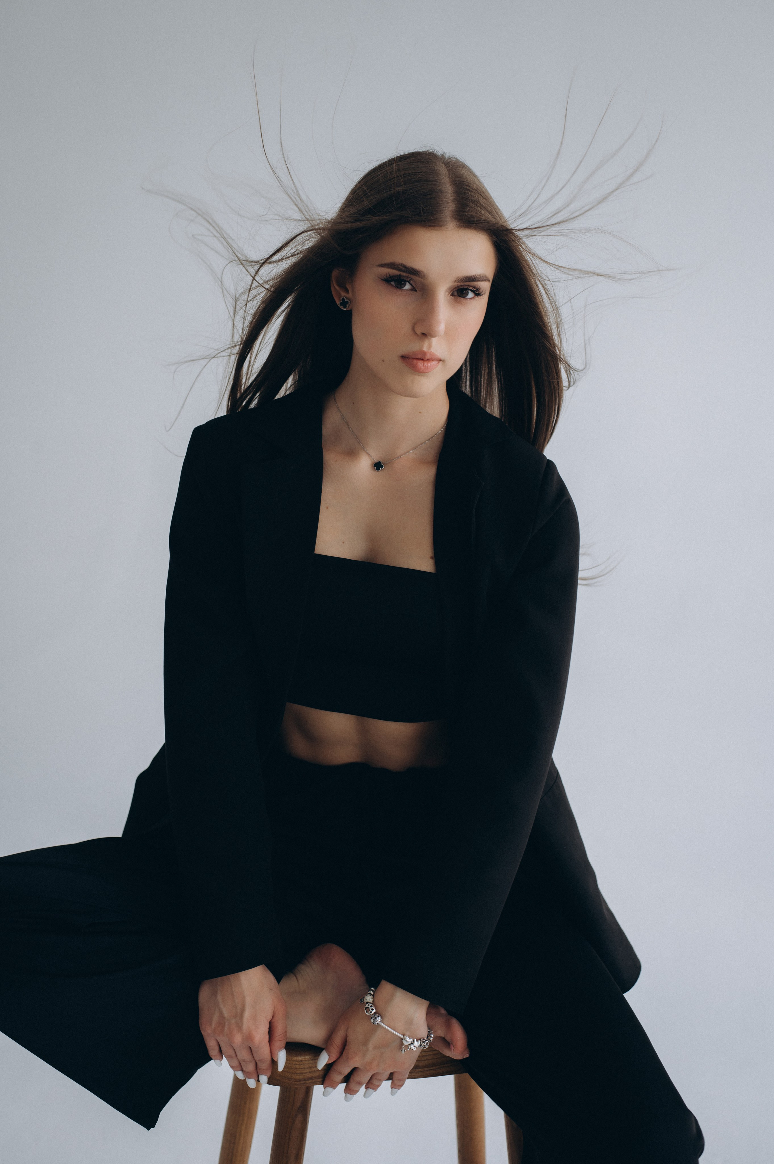 Портретна фотосесія, індивідуальна фотосесія Тернопіль, портретний фотограф Тернопіль, студійна фотосесія Тернопіль, фотосесія у студії. Сімейний, дитячий та індивідуальний фотограф в м. Тернопіль, м. Львів