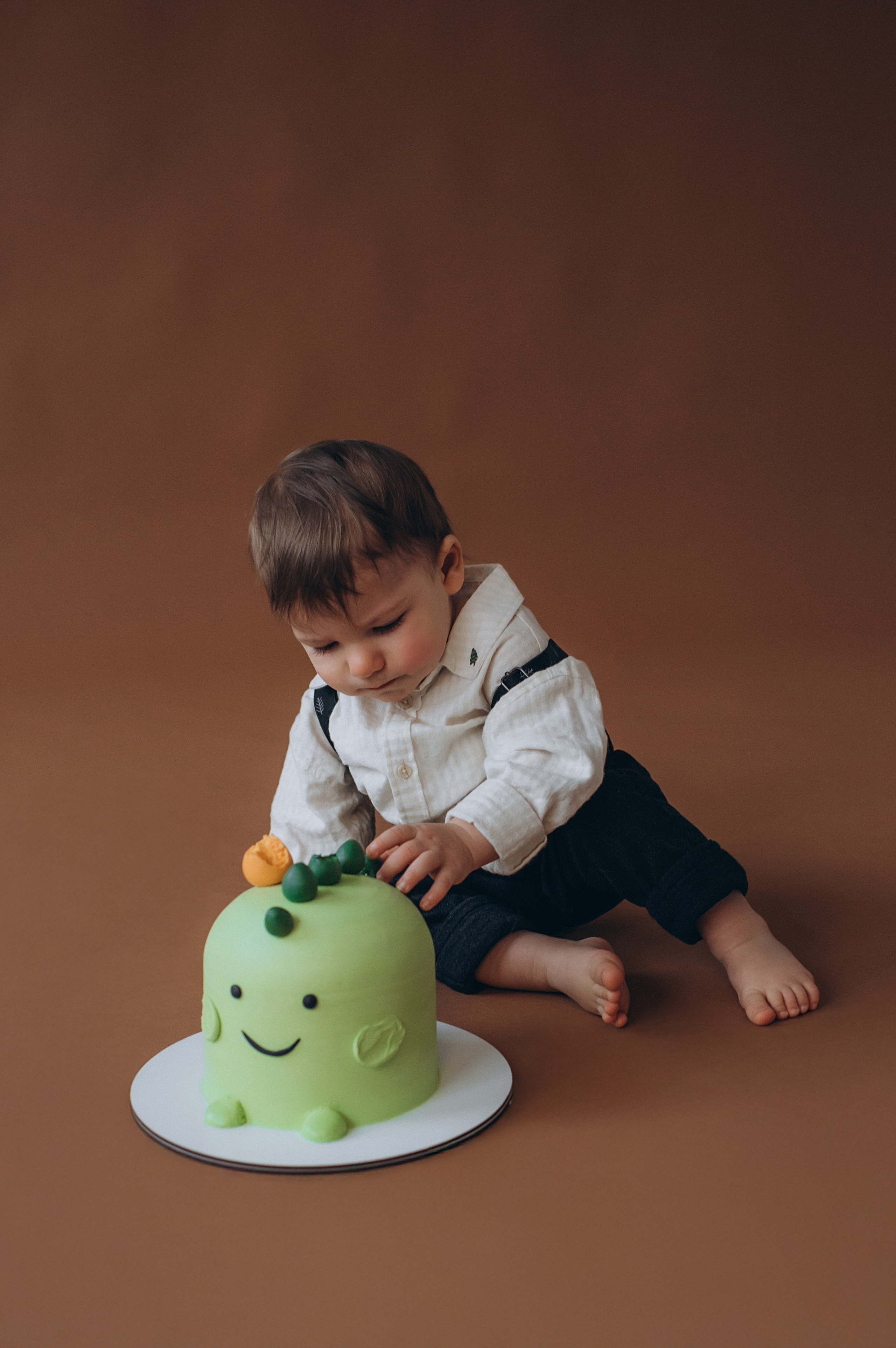 Перший тортик малюка, зйомка першого тортика Тернопіль, новорічна фотосесія, зйомка дня народження, сімейний фотограф Тернопіль, cakesmash. Сімейний, дитячий та індивідуальний фотограф в м. Тернопіль, м. Львів