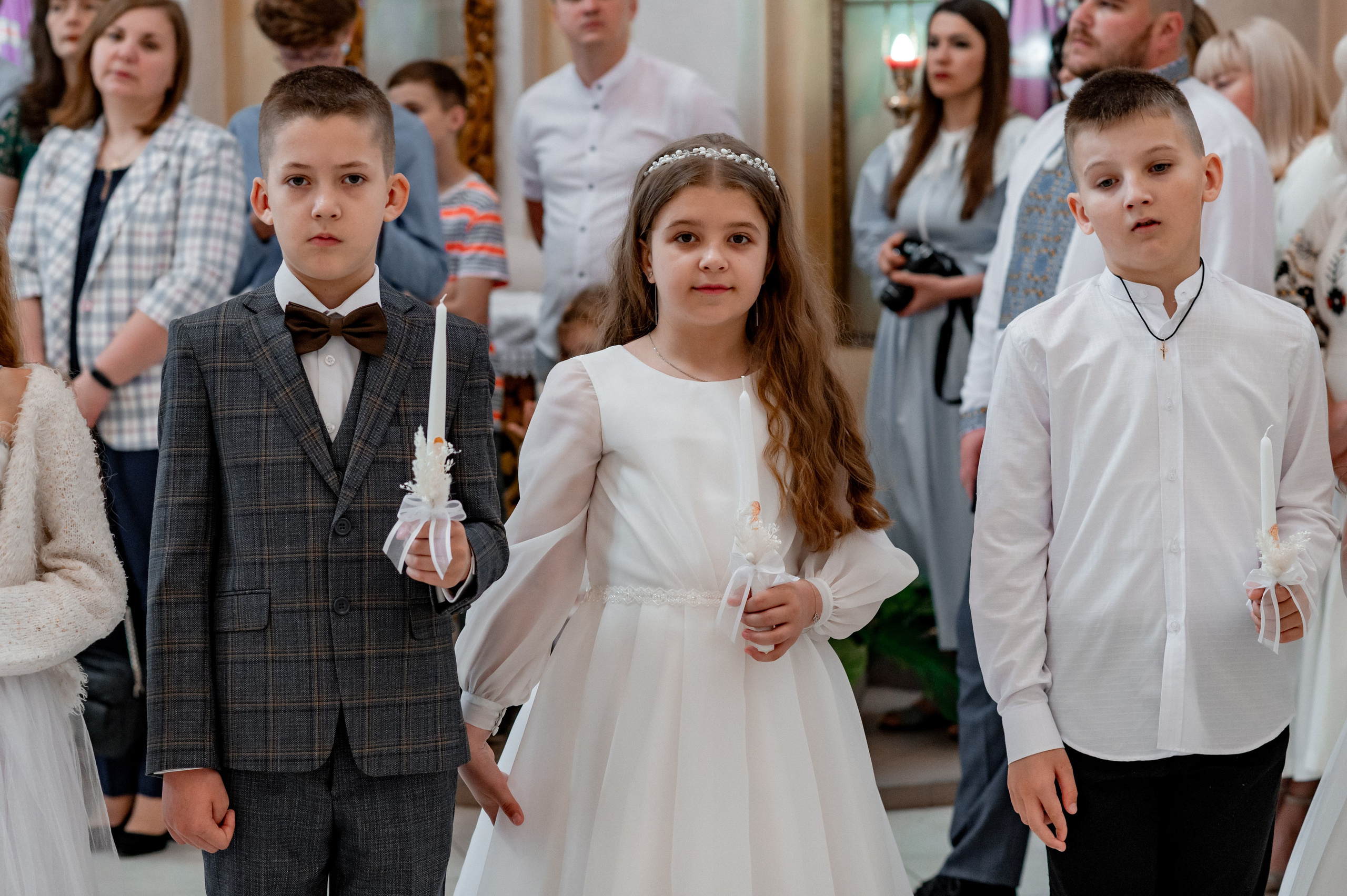 Фотосесія Першого Причастя Тернопіль, зйомка Причастя Тернопіль, Таїнство Першого Причастя Тернопіль, Катедра Причастя Тернопіль. Сімейний, дитячий та індивідуальний фотограф в м. Тернопіль, м. Львів