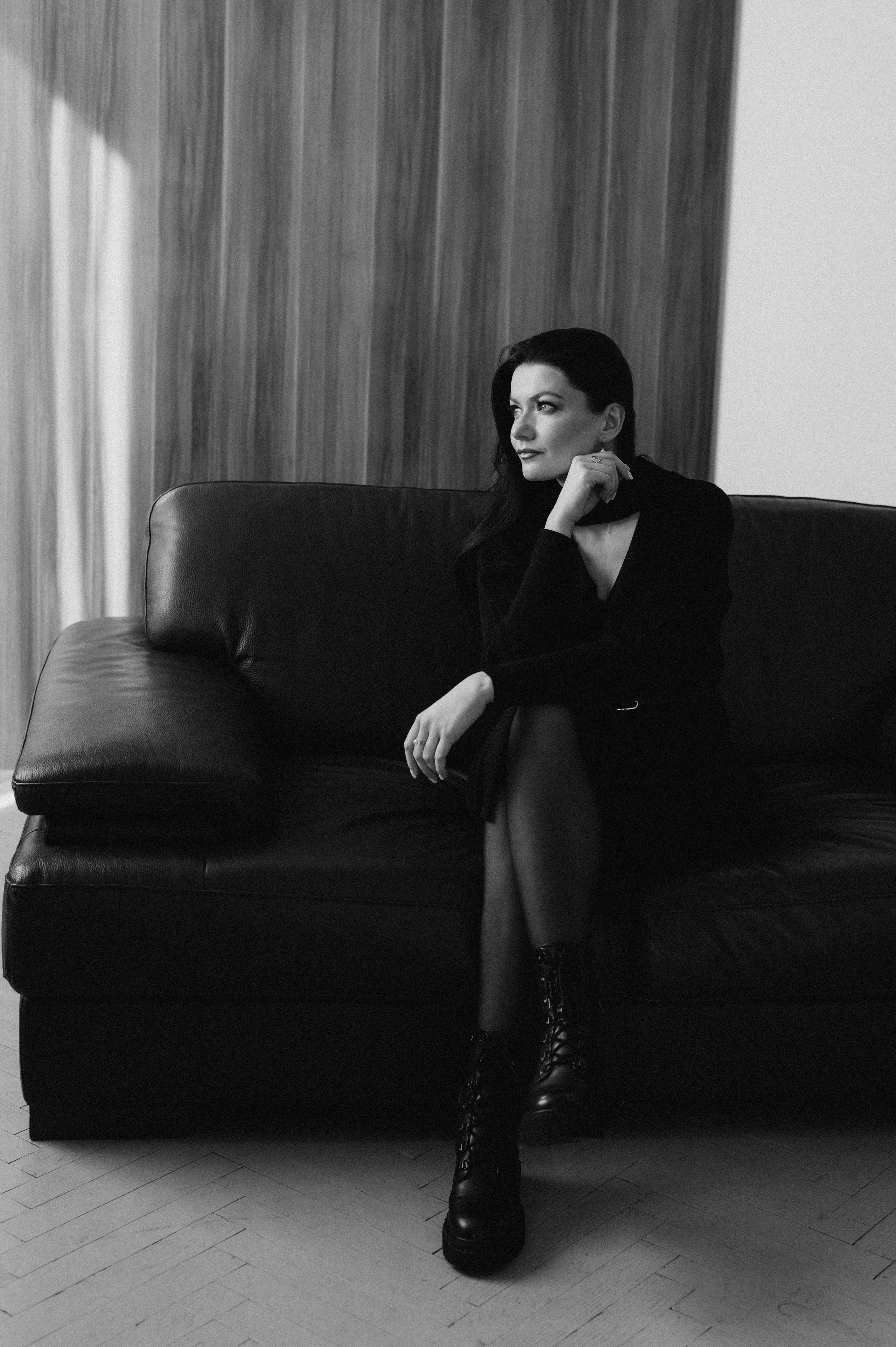 Індивідуальна фотосесія Тернопіль, сімейний фотограф Тернопіль Львів, зйомка з домашнім улюбленцем. Сімейний, дитячий та індивідуальний фотограф в м. Тернопіль, м. Львів