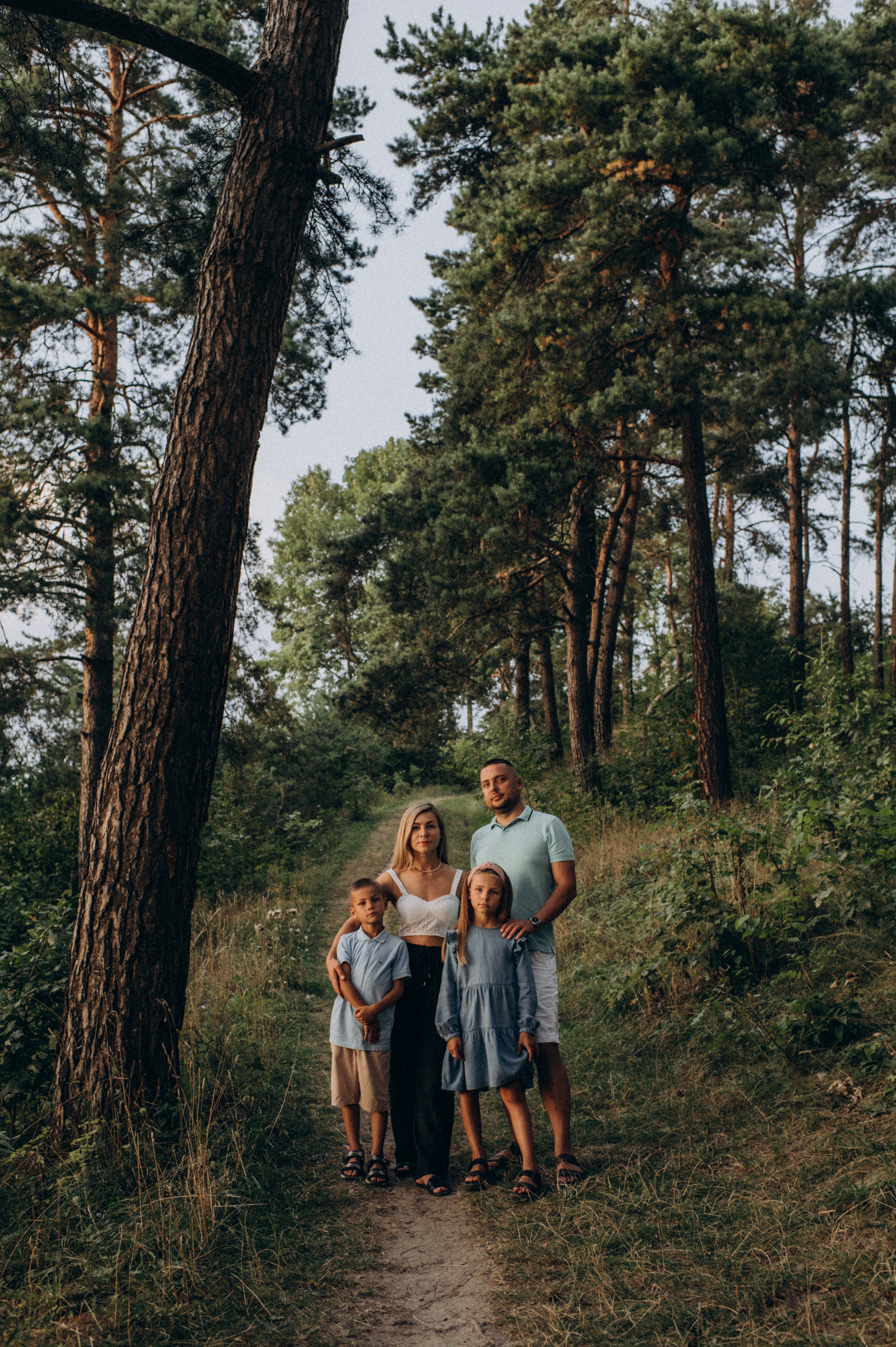 Сімейна фотосесія Тернопіль Львів дитяча зйомка. Сімейний, дитячий та індивідуальний фотограф в м. Тернопіль, м. Львів