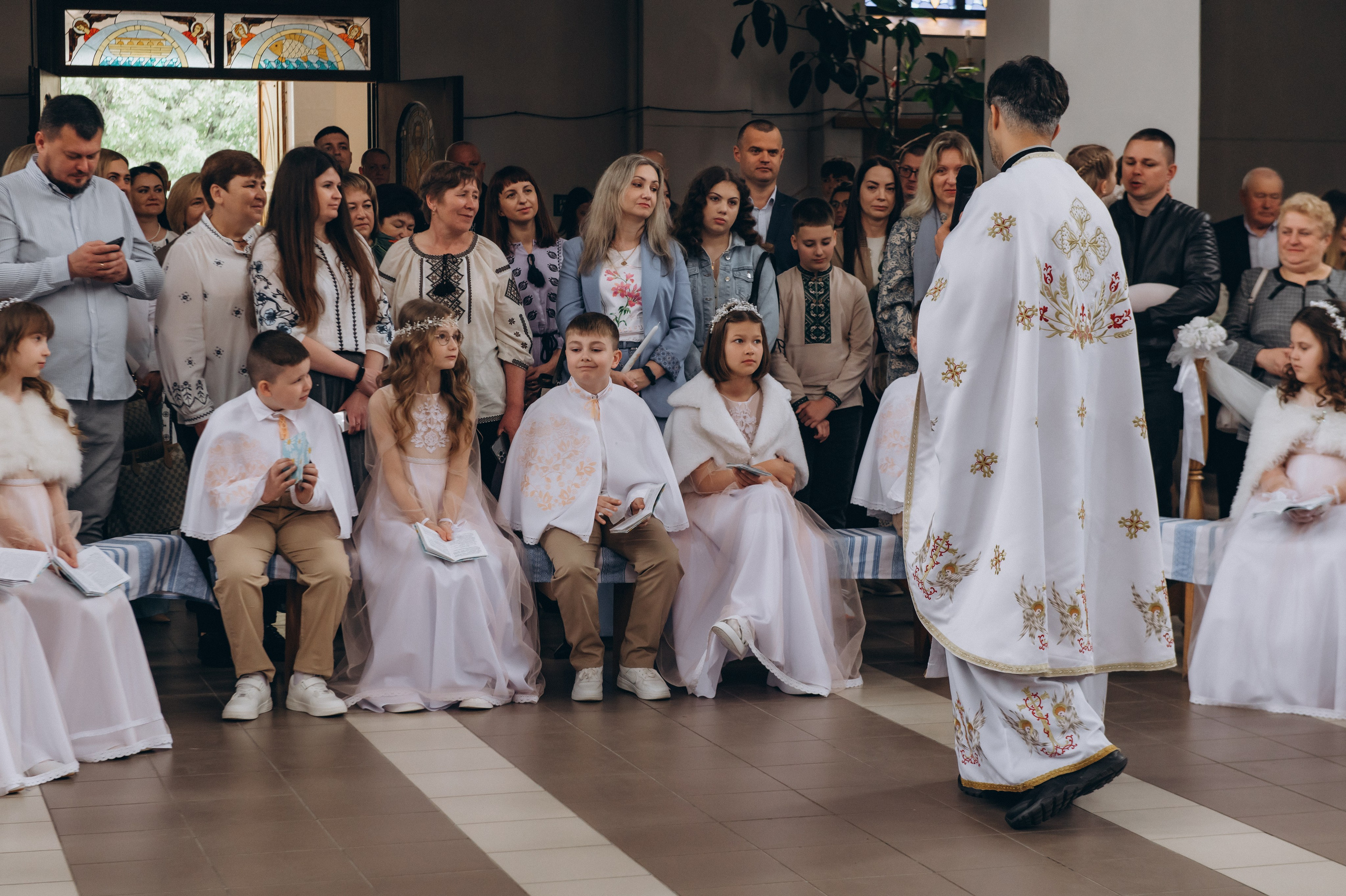 Фотосесія Причастя Тернопіль, зйомка Причастя, фотограф на Причастя Тернопіль, Причастя Львів, Причастя церква Михаїла Тернопіль. Сімейний, дитячий та індивідуальний фотограф в м. Тернопіль, м. Львів