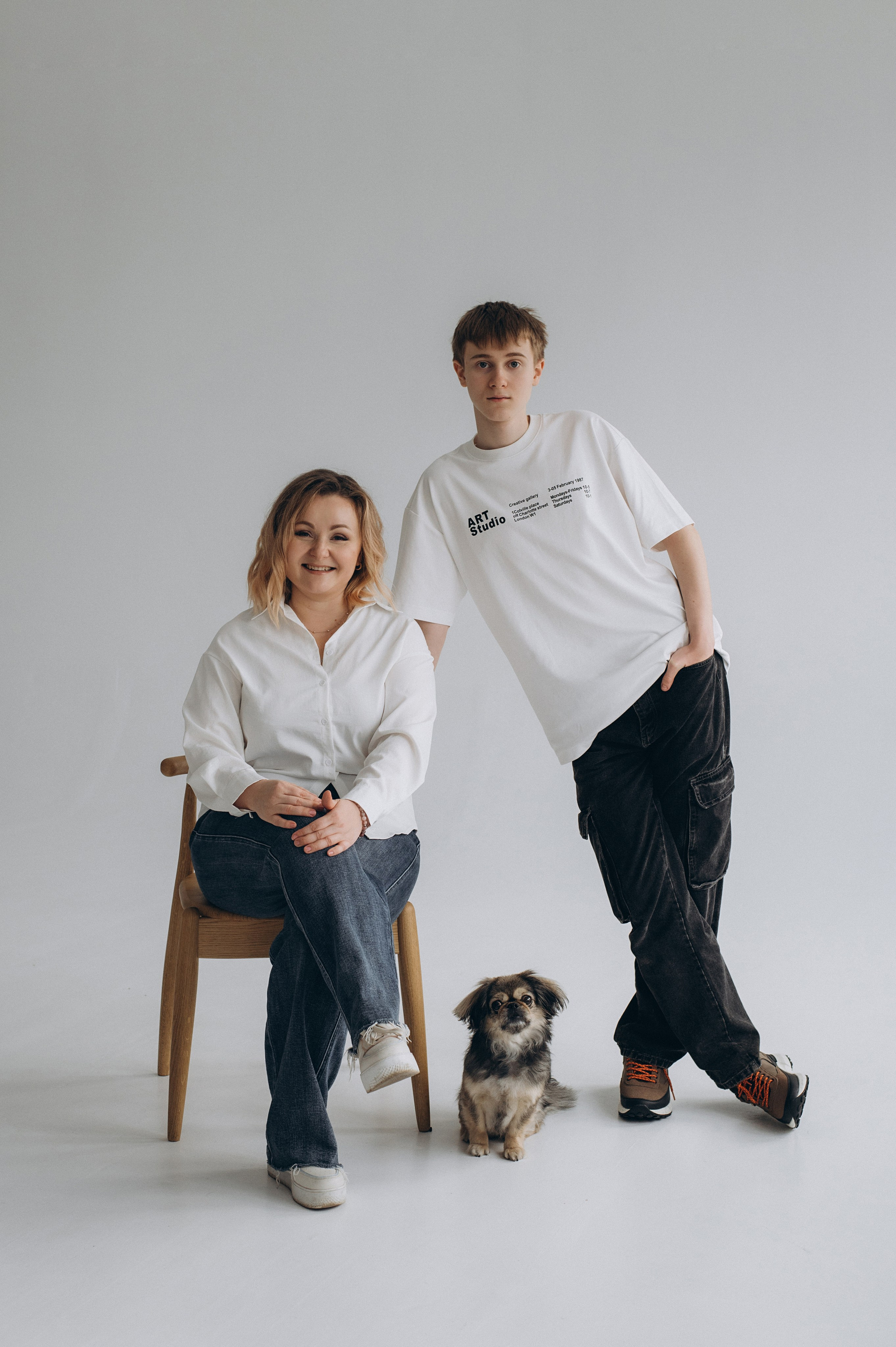 Фотосесія мама і син, сімейна фотосесія Тернопіль, зйомка мами з сином, сімейний фотограф Тернопіль, зйомка з домашнім улюбленцем. Сімейний, дитячий та індивідуальний фотограф в м. Тернопіль, м. Львів