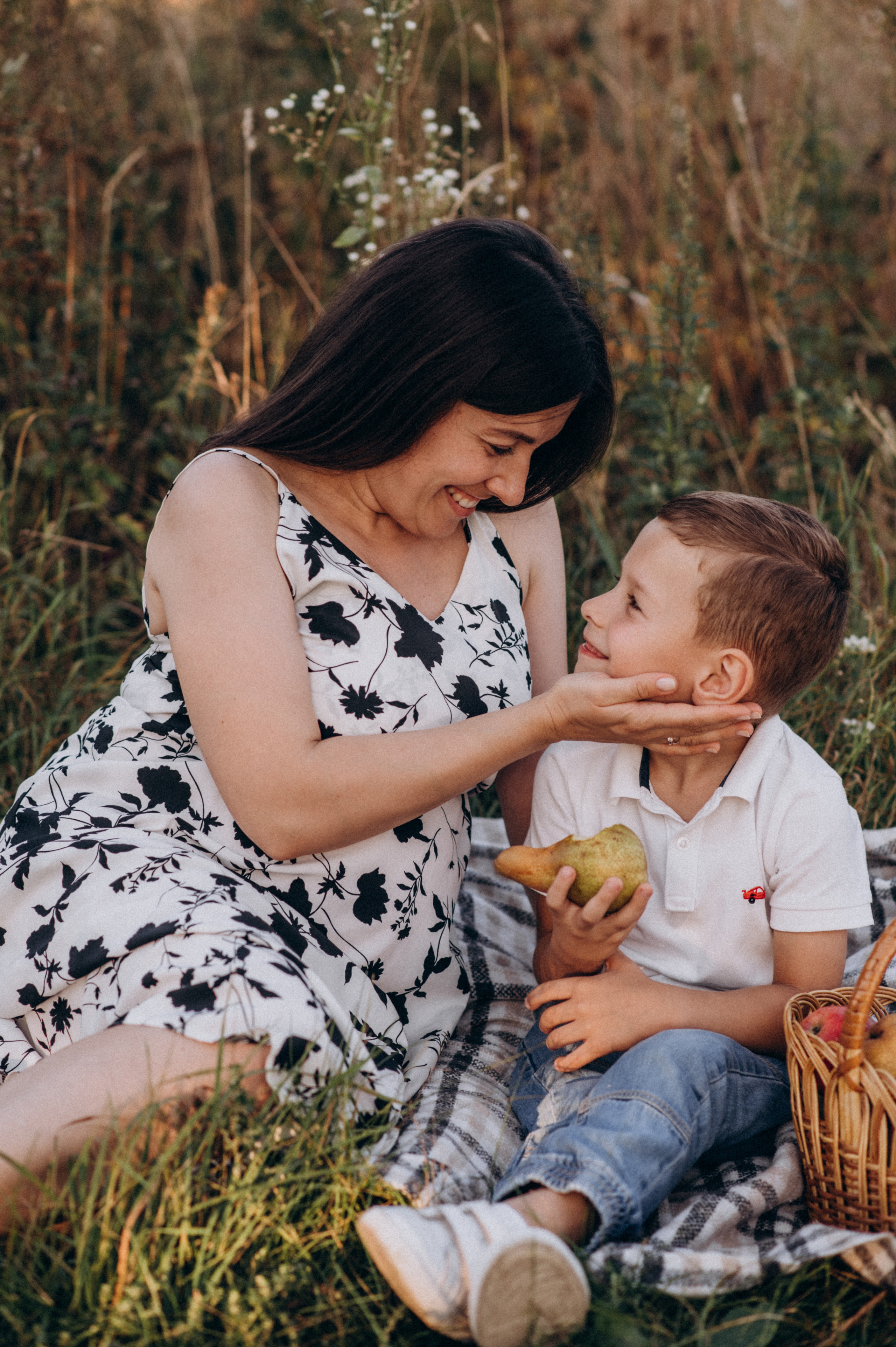Сімейна фотосесія вагітності Тернопіль Львів. Сімейний, дитячий та індивідуальний фотограф в м. Тернопіль, м. Львів
