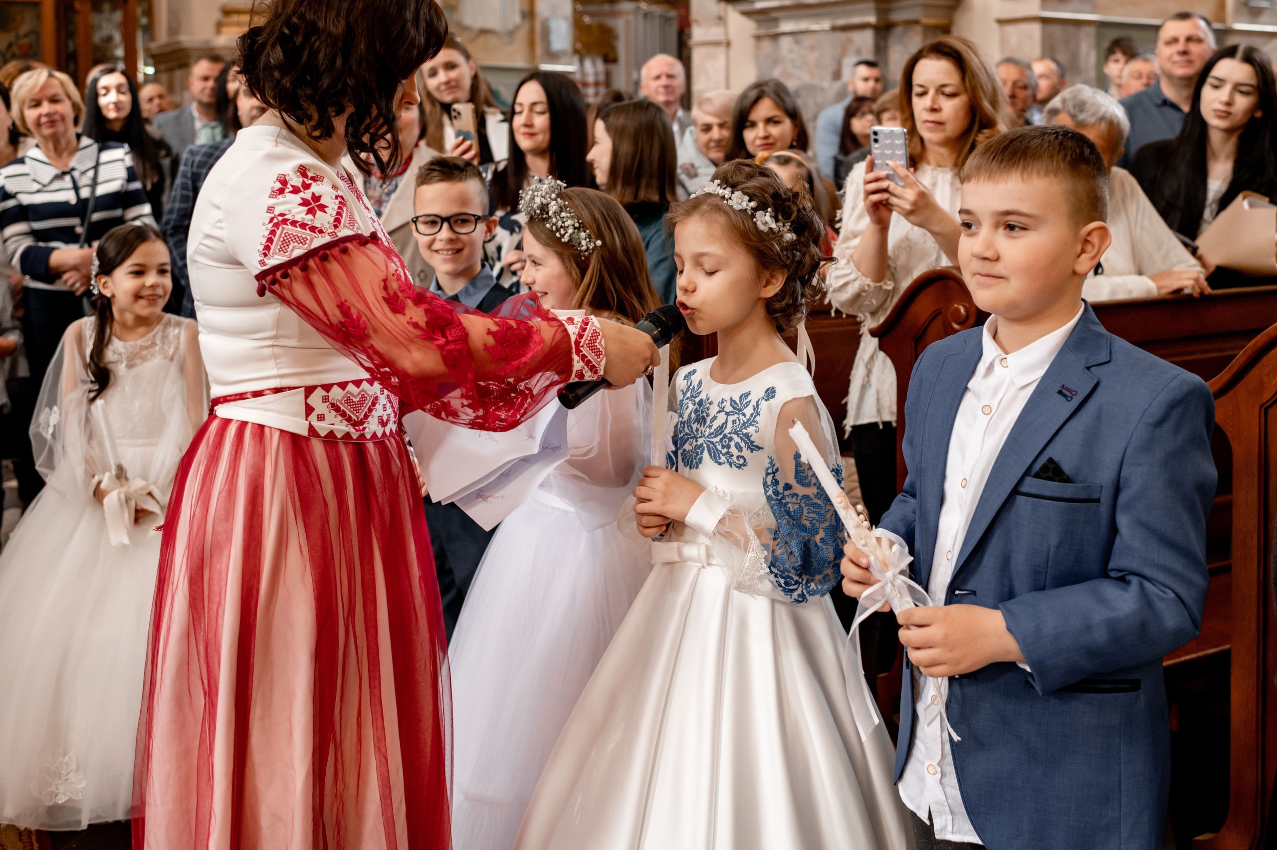 Фотосесія Першого Причастя Тернопіль, зйомка Причастя Тернопіль, Таїнство Першого Причастя Тернопіль, Катедра Причастя Тернопіль. Сімейний, дитячий та індивідуальний фотограф в м. Тернопіль, м. Львів