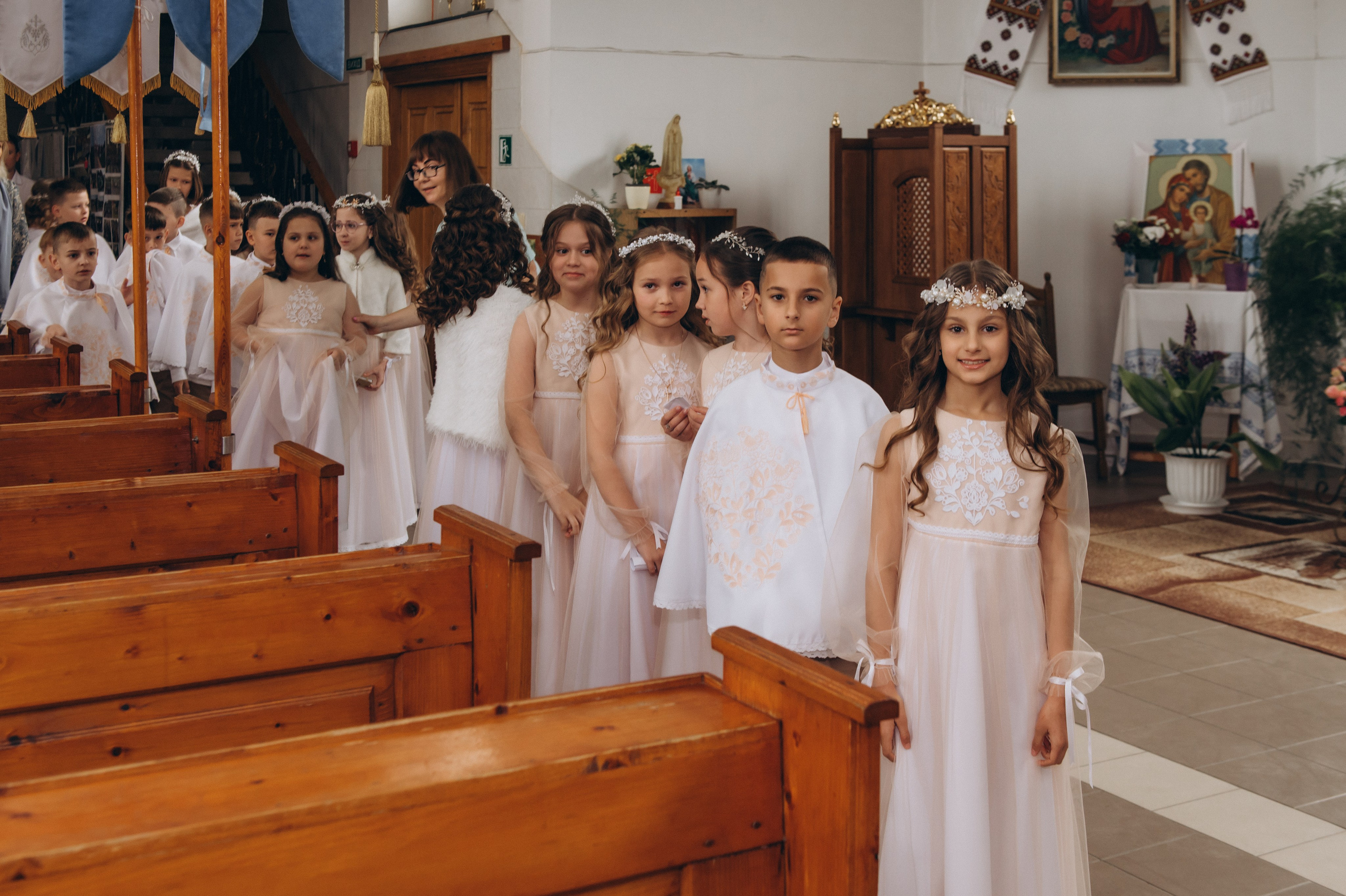 Фотосесія Причастя Тернопіль, зйомка Причастя, фотограф на Причастя Тернопіль, Причастя Львів, Причастя церква Михаїла Тернопіль. Сімейний, дитячий та індивідуальний фотограф в м. Тернопіль, м. Львів