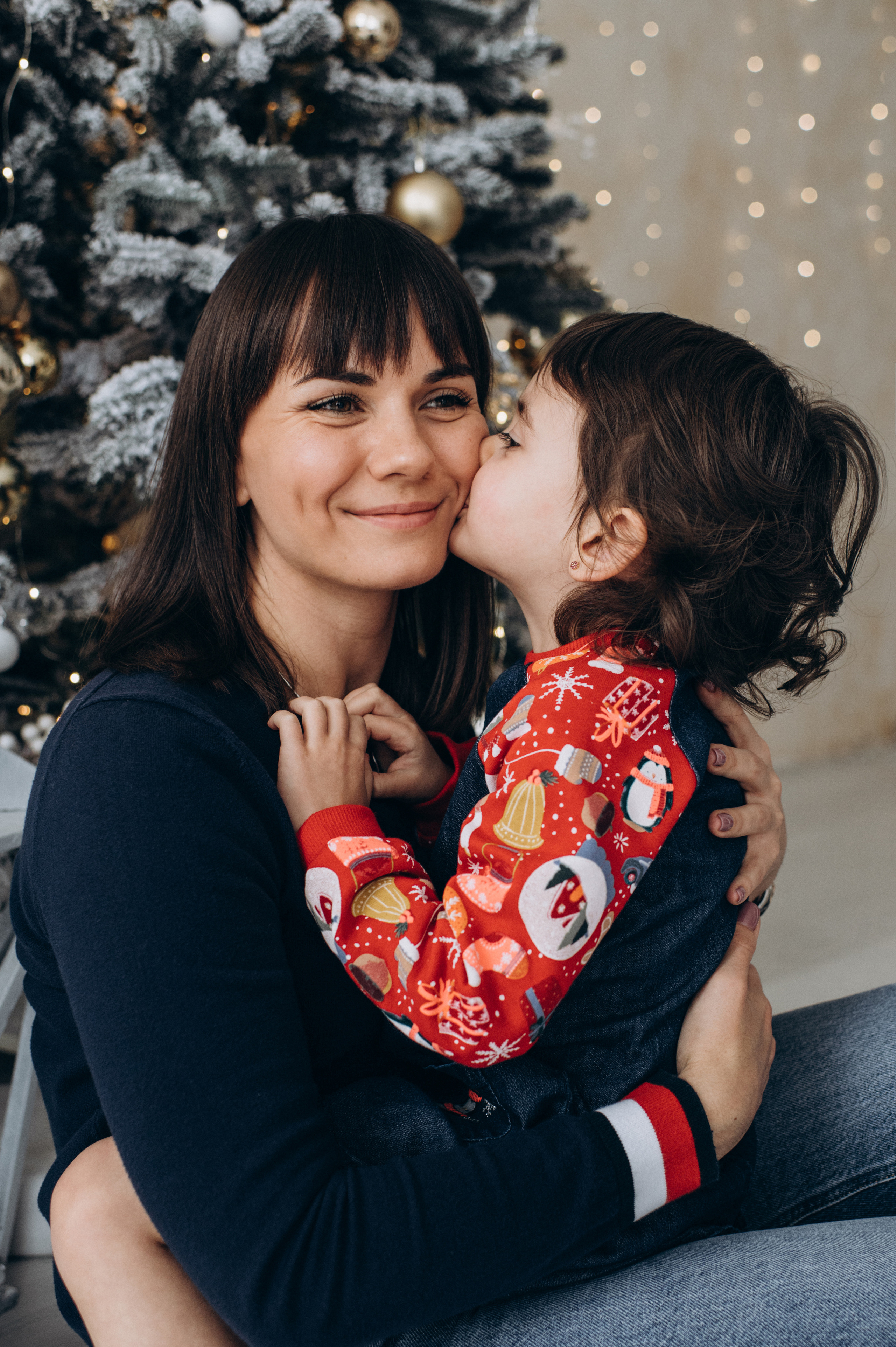 Новорічна сімейна фотосесія Сімейна фотосесія Тернопіль, сімейний фотограф Тернопіль, сімейний фотограф Львів, сімейна зйомка Тернопіль. Сімейний, дитячий та індивідуальний фотограф в м. Тернопіль, м. Львів
