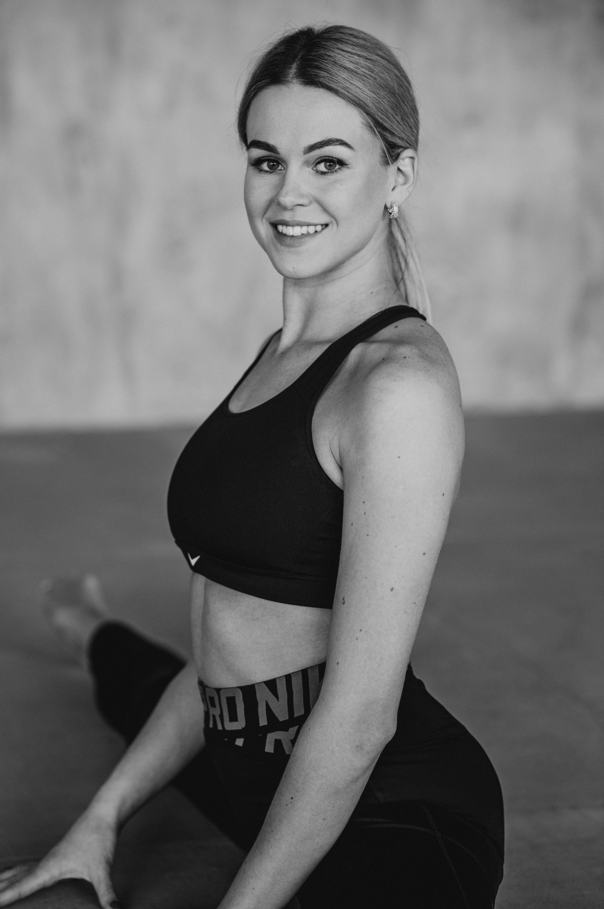 Індивідуальна фотосесія у студії. Анастасія. Тернопіль. Сімейний, дитячий та індивідуальний фотограф в м. Тернопіль, м. Львів