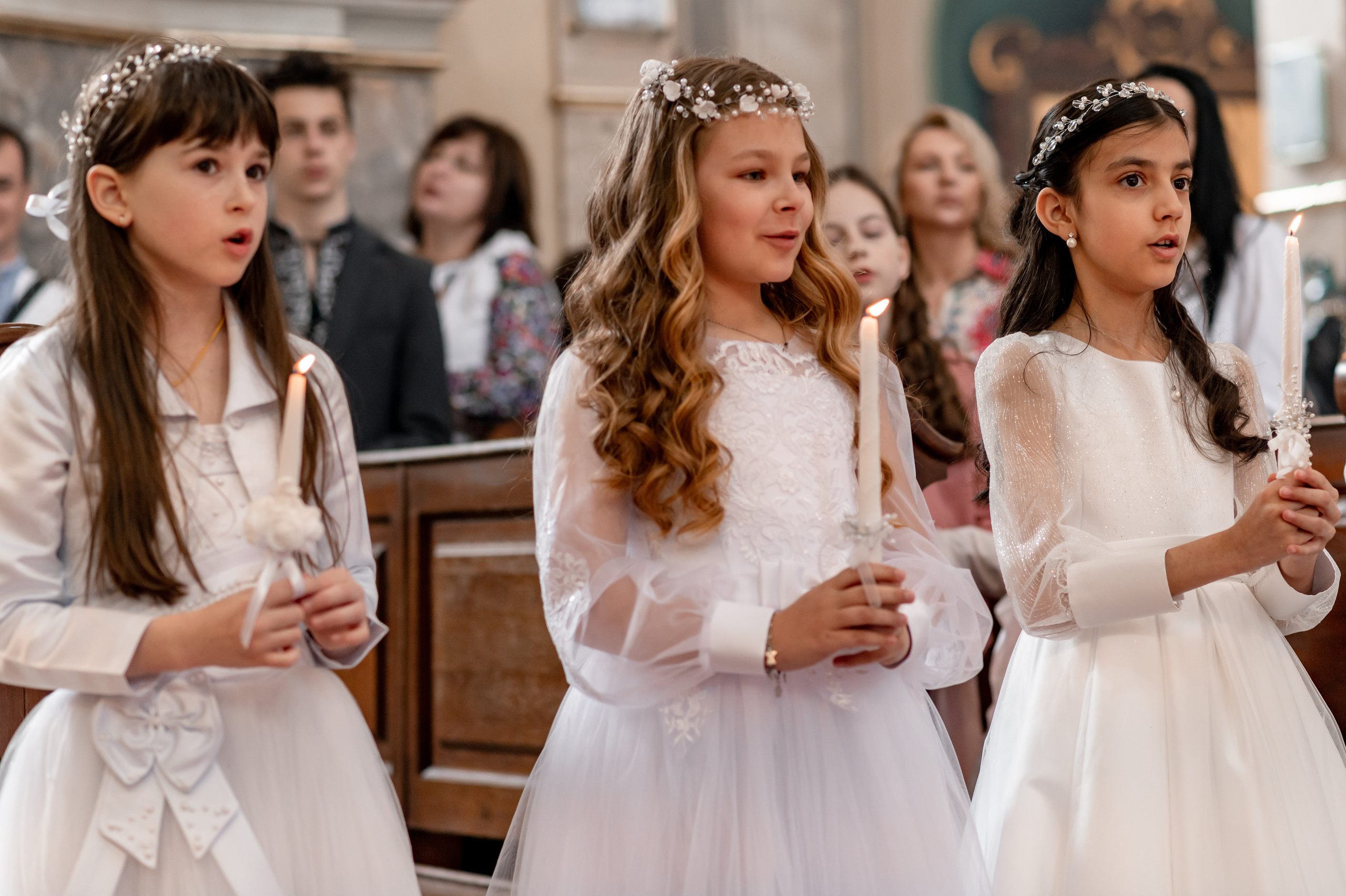 Фотосесія Першого Причастя Тернопіль, зйомка Причастя Тернопіль, Таїнство Першого Причастя Тернопіль, Катедра Причастя Тернопіль. Сімейний, дитячий та індивідуальний фотограф в м. Тернопіль, м. Львів