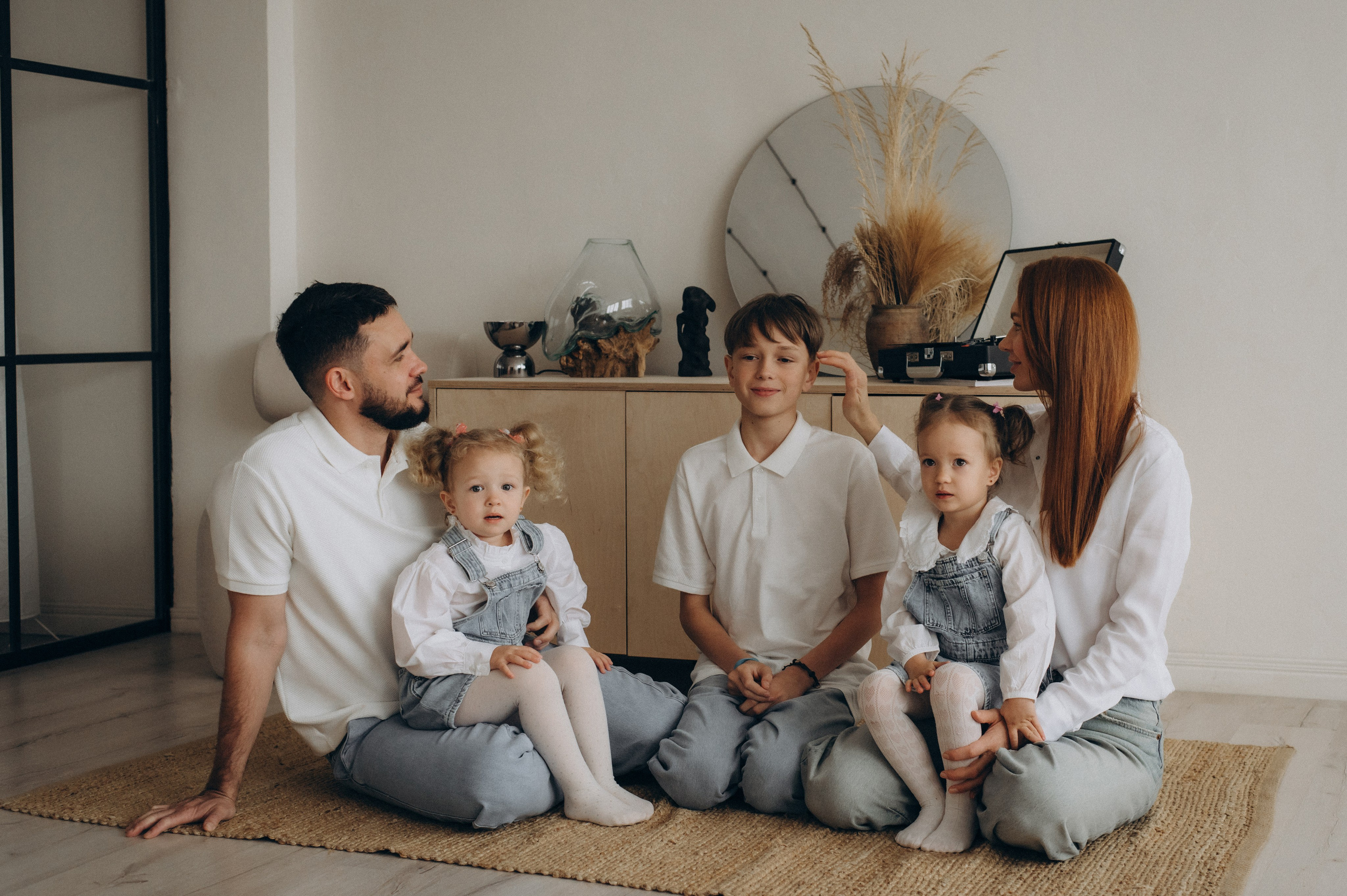 Сімейна фотосесія Тернопіль, сімейний фотограф Тернопіль, фотосесія у студії Тернопіль, дитячий фотограф, портретний фотограф Тернопіль. Сімейний, дитячий та індивідуальний фотограф в м. Тернопіль, м. Львів