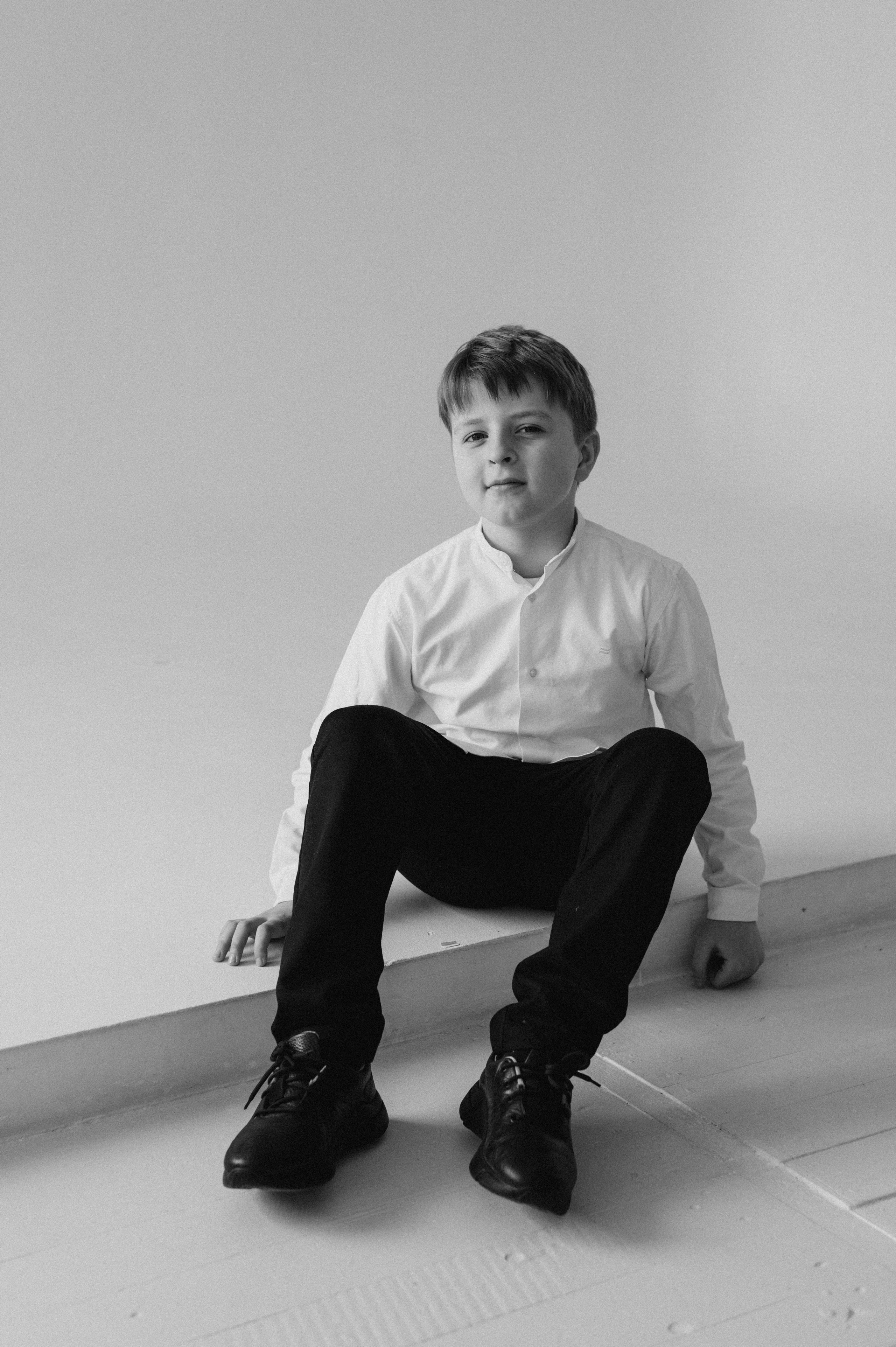 Шкільна фотосесія на віньєтки Тернопіль, шкільні альбоми, фотосесія випускників Тернопіль, випускний альбом, фотограф випускний Тернопіль. Сімейний, дитячий та індивідуальний фотограф в м. Тернопіль, м. Львів