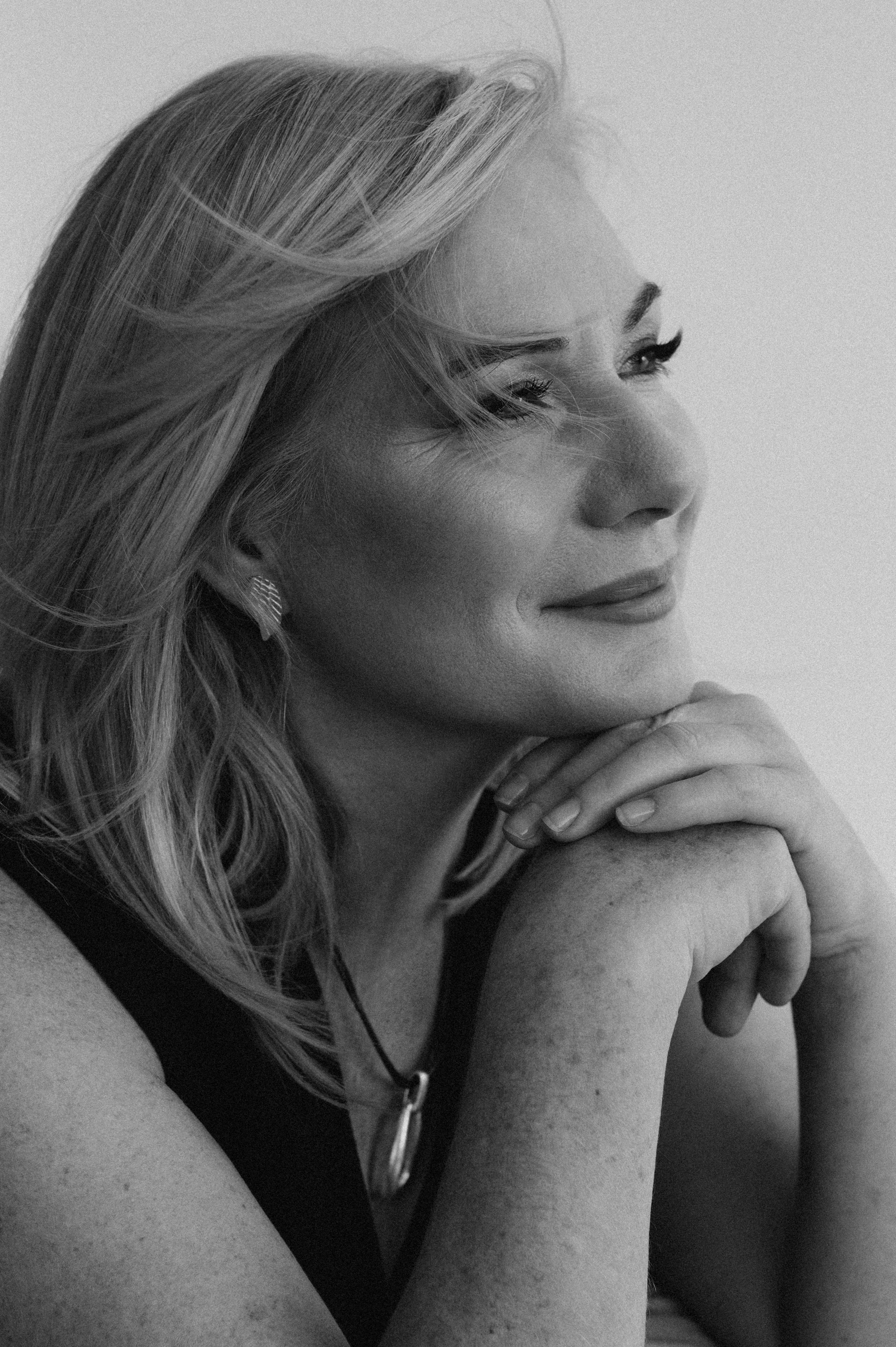 Індивідуальна фотосесія у студії Тернопіль, портретна зйомка Тернопіль, портретний фотограф Львів Тернопіль. Сімейний, дитячий та індивідуальний фотограф в м. Тернопіль, м. Львів