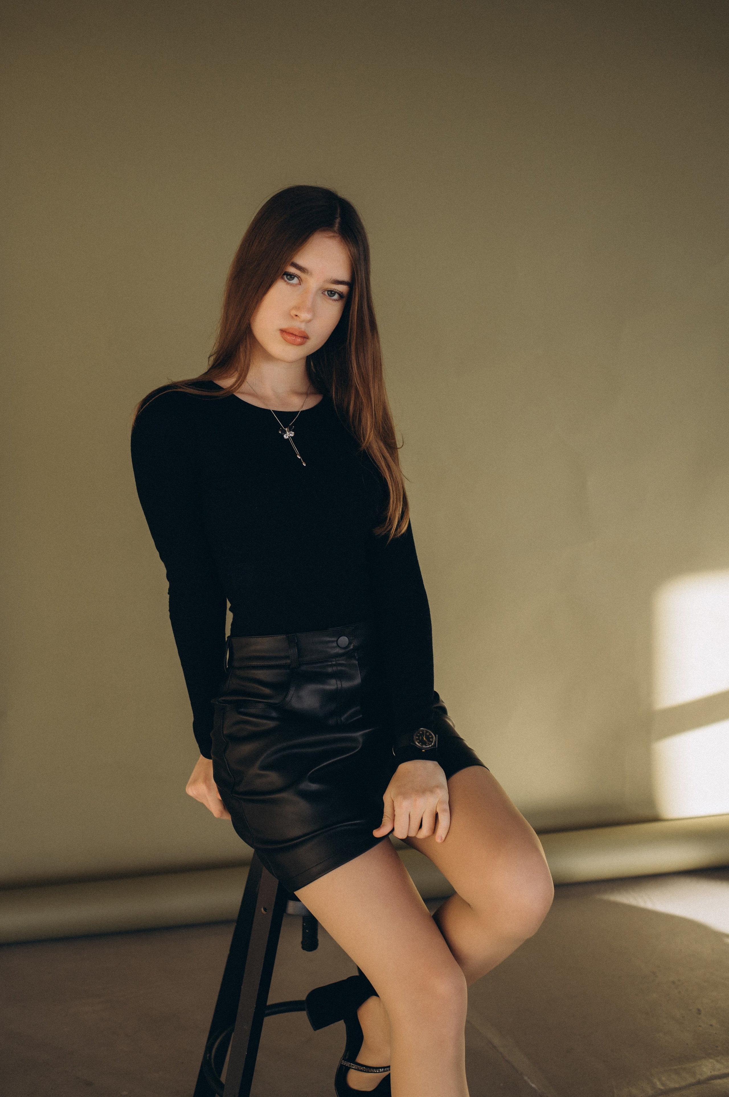 Фотосесія випускників, фотосесія на віньєтки Тернопіль, випускники Тернопіль, випуск 2025. Сімейний, дитячий та індивідуальний фотограф в м. Тернопіль, м. Львів