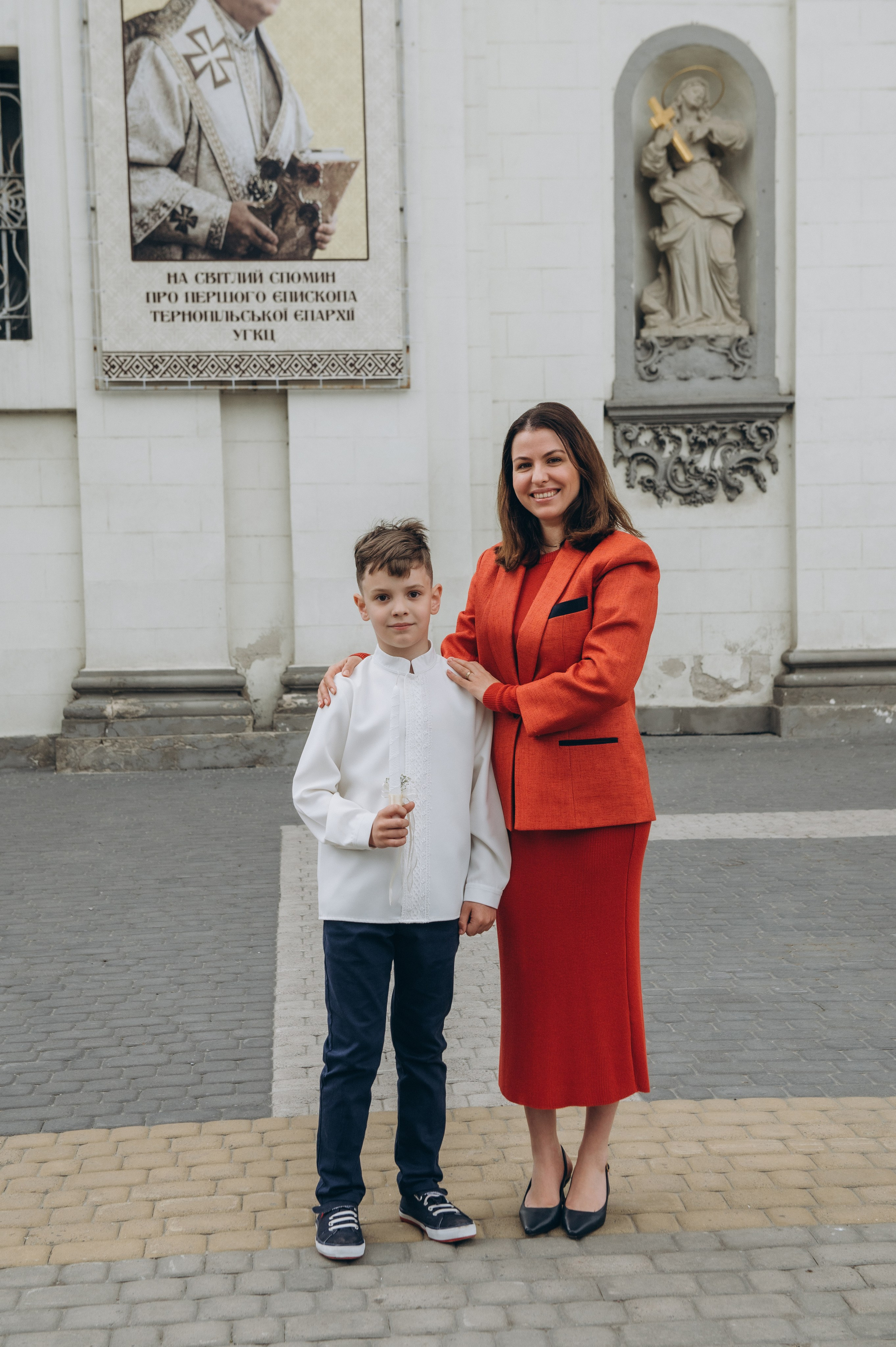 Фотосесія Першого Причастя Тернопіль, фотосесія Причастя Тернопіль, Таїнство Першого Причастя Тернопіль, Катедра Причастя Тернопіль. Сімейний, дитячий та індивідуальний фотограф в м. Тернопіль, м. Львів
