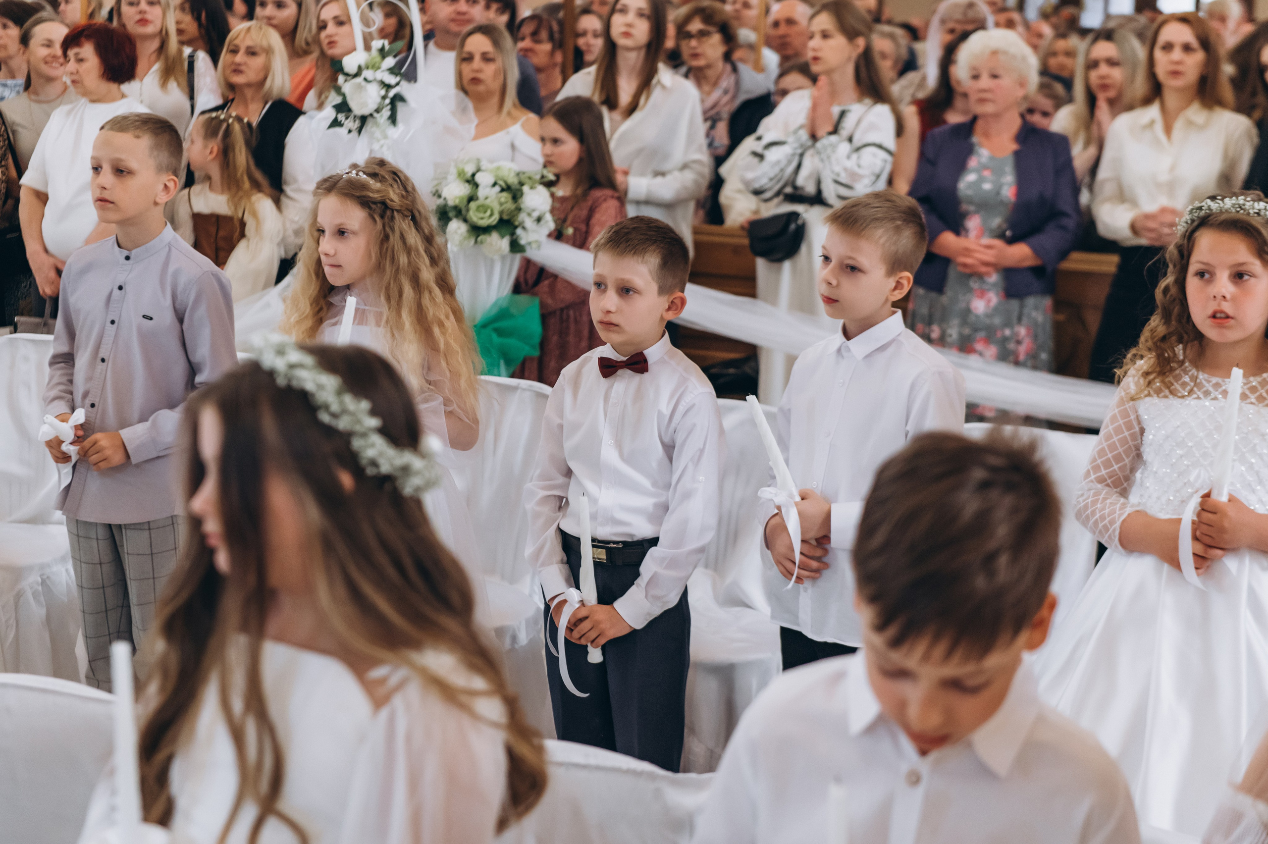 Фотосесія Причастя Тернопіль, зйомка Причастя, фотограф на Причастя Тернопіль, Причастя Львів, церква Петра і Павла. Сімейний, дитячий та індивідуальний фотограф в м. Тернопіль, м. Львів