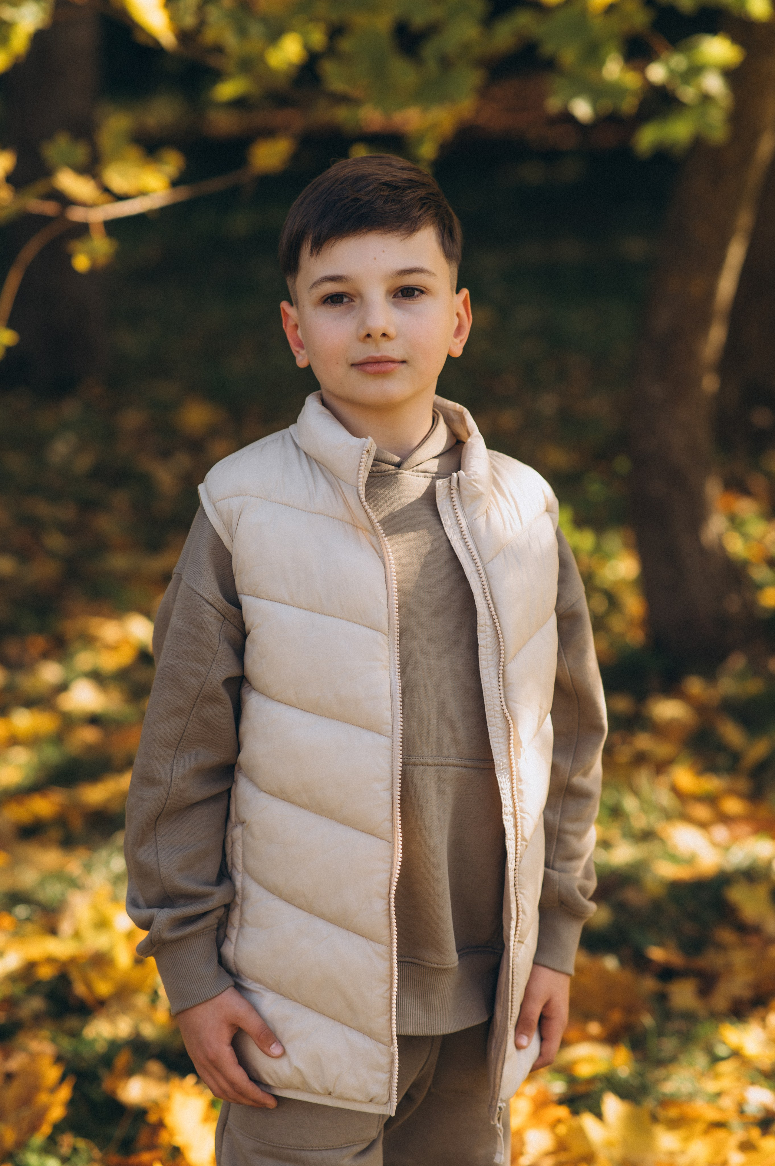 Шкільна фотосесія на віньєтки Тернопіль, шкільні альбоми, фотосесія випускників Тернопіль, випускний альбом, фотограф випускний Тернопіль. Сімейний, дитячий та індивідуальний фотограф в м. Тернопіль, м. Львів