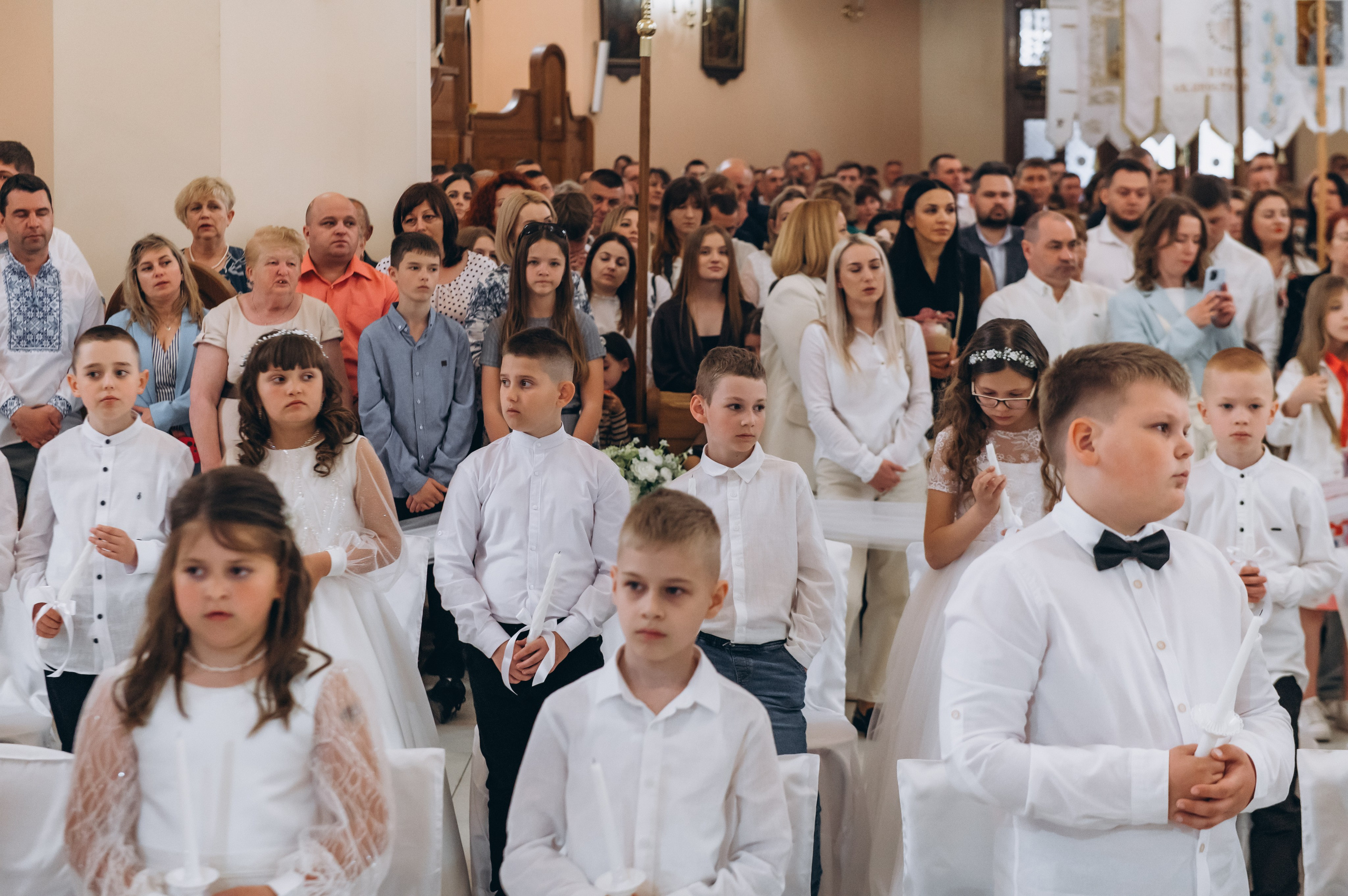 Фотосесія Причастя Тернопіль, зйомка Причастя, фотограф на Причастя Тернопіль, Причастя Львів, церква Петра і Павла. Сімейний, дитячий та індивідуальний фотограф в м. Тернопіль, м. Львів