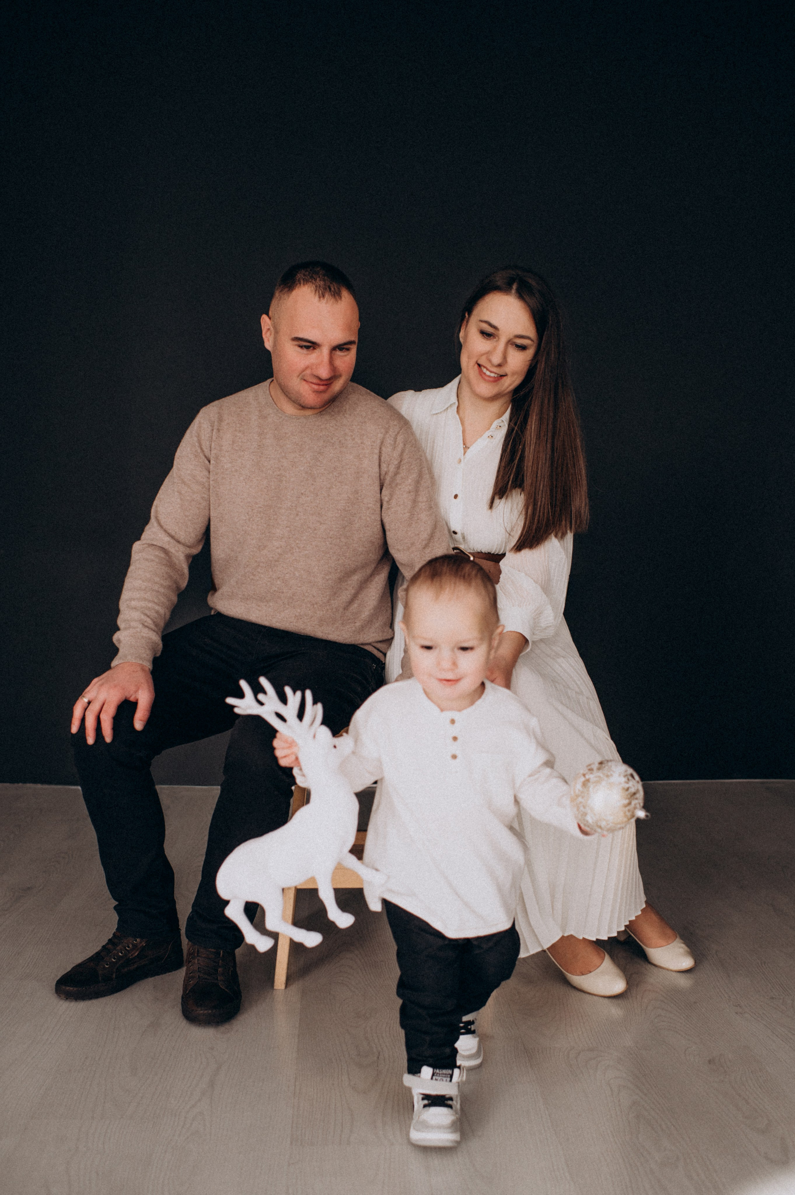 Новорічна фотосесія у студії, фотосесія Львів, сімейна фотосесія Тернопіль. Сімейний, дитячий та індивідуальний фотограф в м. Тернопіль, м. Львів