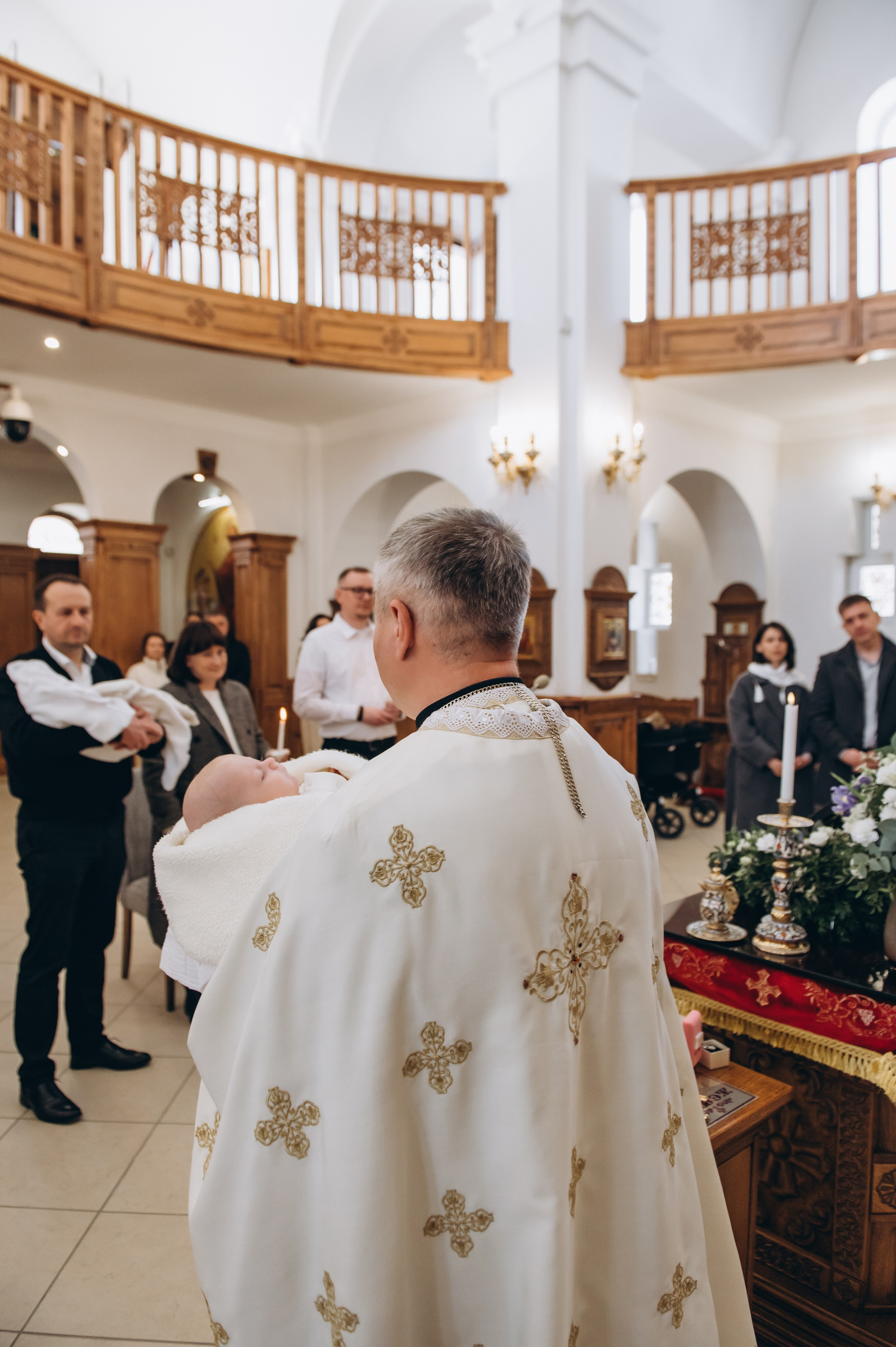 Фотосесія Хрещення Тернопіль, зйомка Хрестин Тернопіль, Храм Різдва Пресвятої Богородиці УГКЦ Тернопіль. Сімейний, дитячий та індивідуальний фотограф в м. Тернопіль, м. Львів