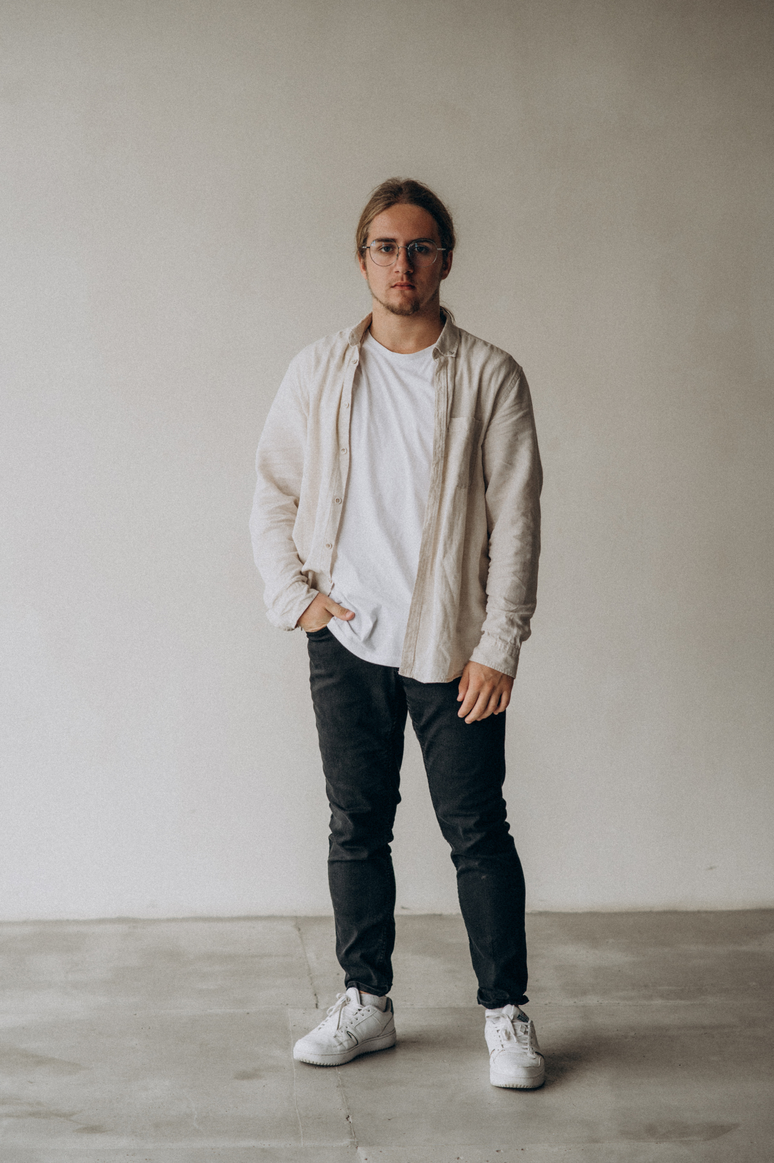 Фотосесія на віньєтки, фотосесія випускників, шкільна фотосесія. Сімейний, дитячий та індивідуальний фотограф в м. Тернопіль, м. Львів