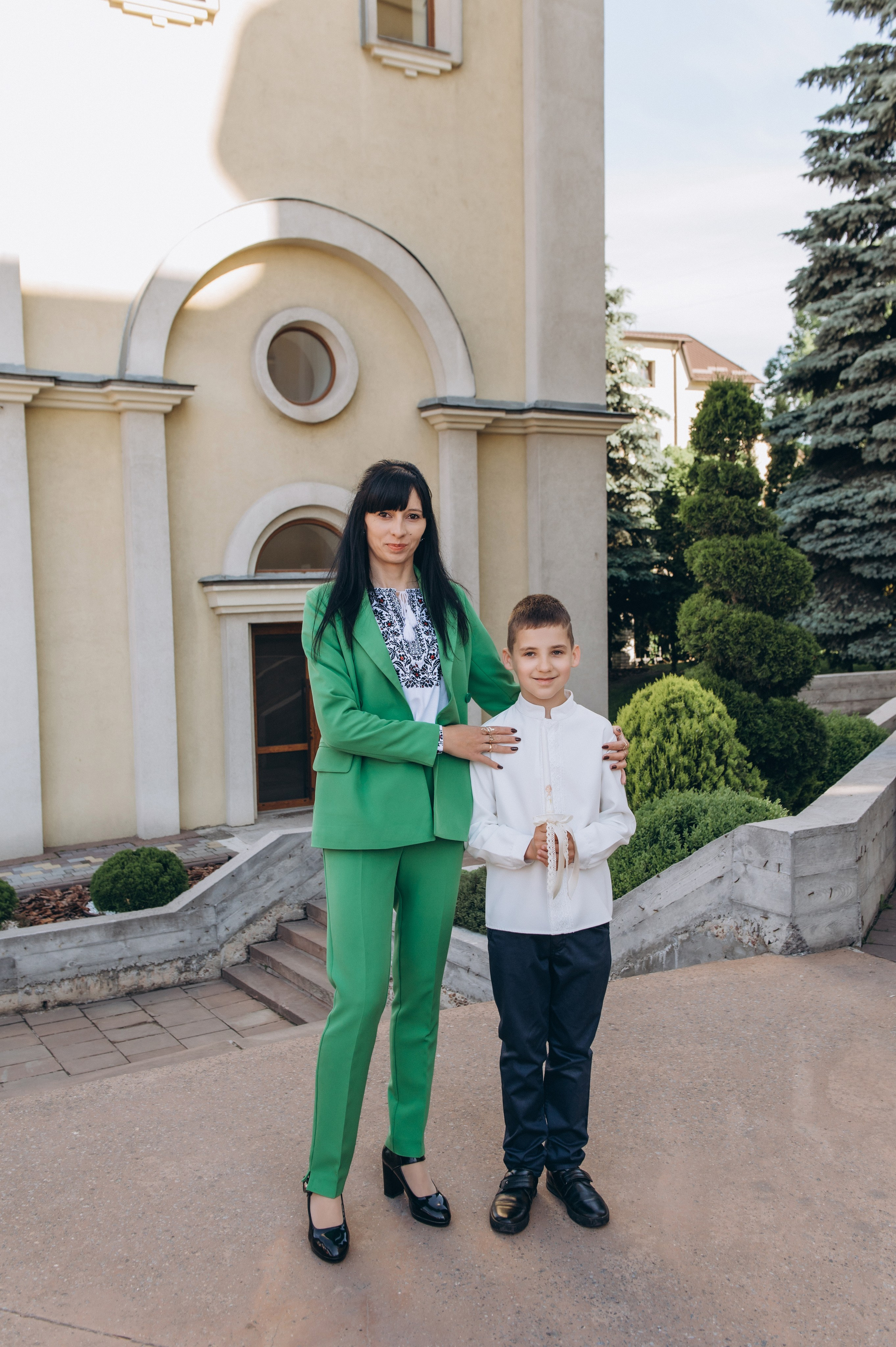 Фотосесія Першого Причастя Тернопіль, зйомка Першого Причастя Тернопіль, Церква Успіння Пресвятої Богородиці Причастя Тернопіль. Сімейний, дитячий та індивідуальний фотограф в м. Тернопіль, м. Львів