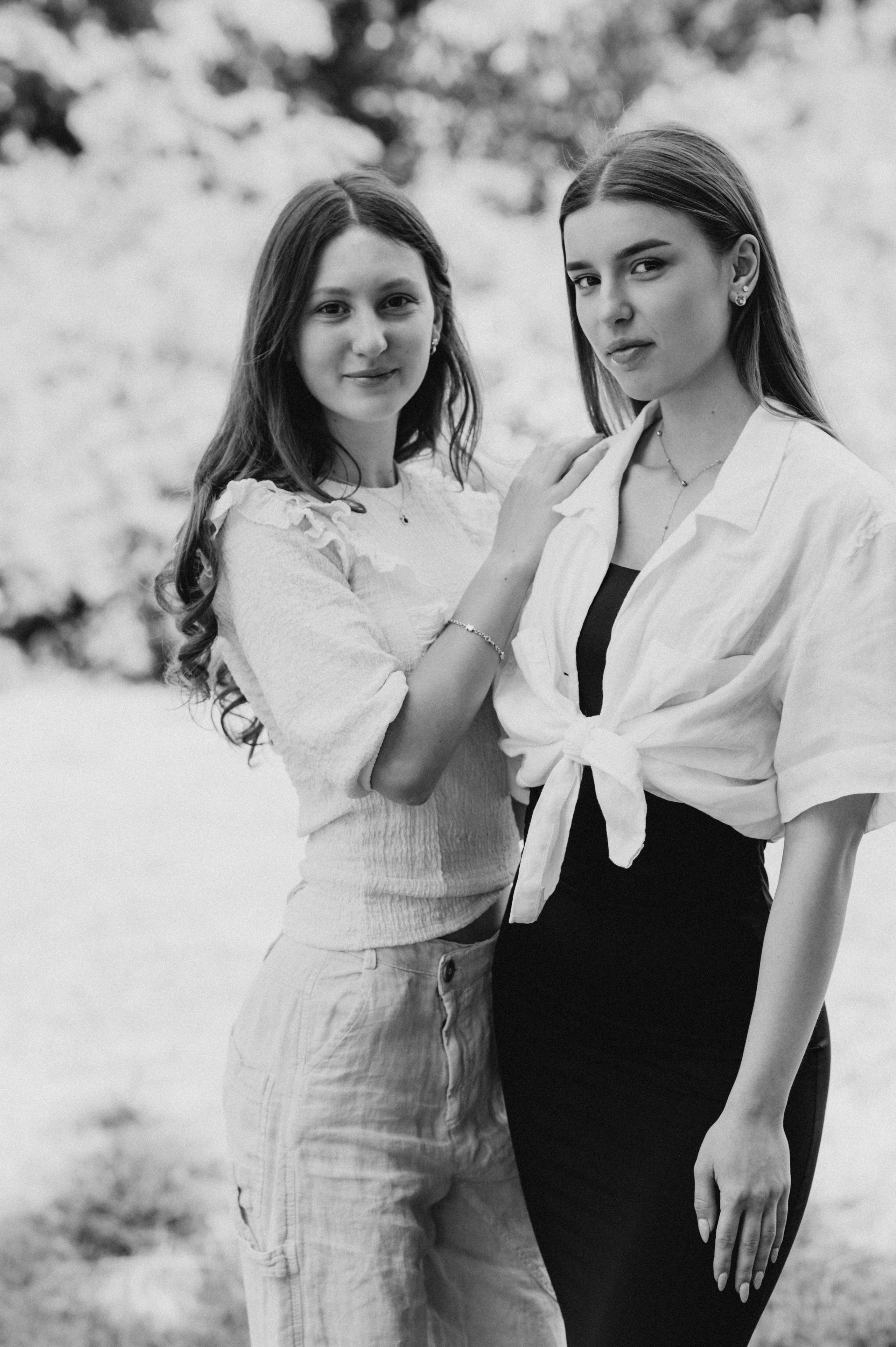 Фотосесія випускників, зйомка випускників Тернопіль Львів, випускні фотоальбоми Тернопіль, шкільні фотоальбоми Тернопіль. Сімейний, дитячий та індивідуальний фотограф в м. Тернопіль, м. Львів