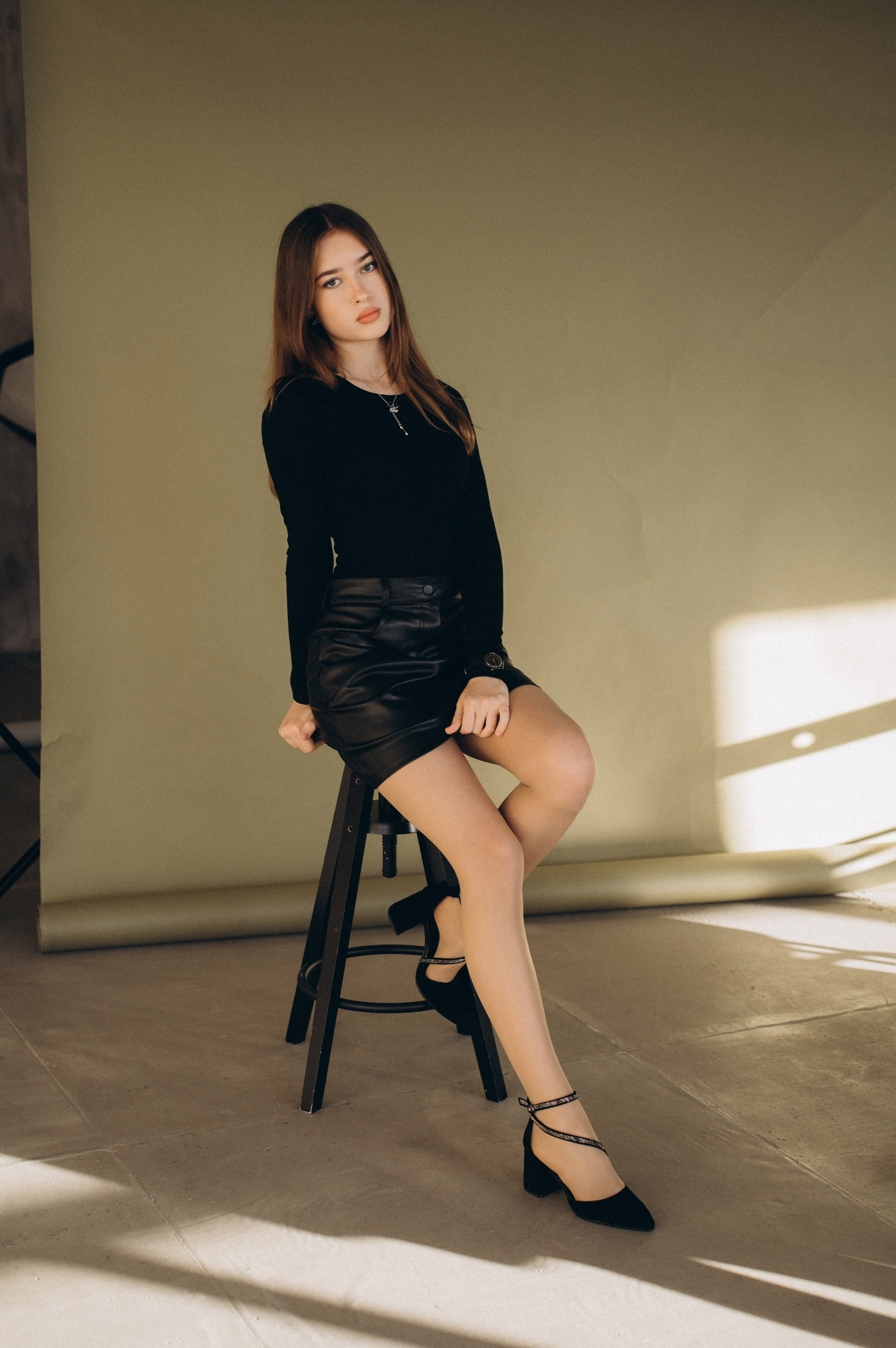 Фотосесія випускників, фотосесія на віньєтки Тернопіль, випускники Тернопіль, випуск 2025. Сімейний, дитячий та індивідуальний фотограф в м. Тернопіль, м. Львів