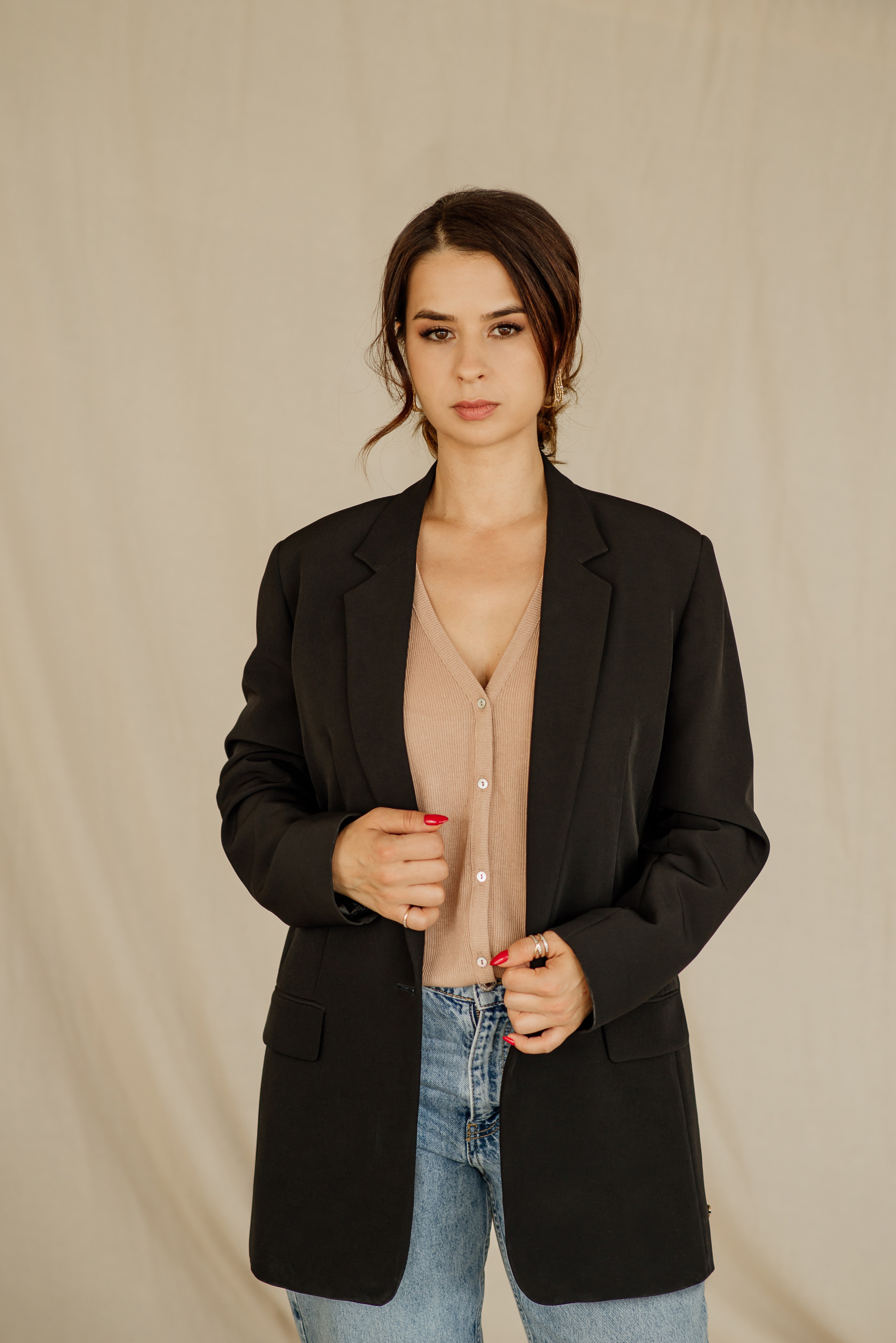 Індивідуальна фотосесія для майстра брів та робочого профілю салону. Сімейний, дитячий та індивідуальний фотограф в м. Тернопіль, м. Львів