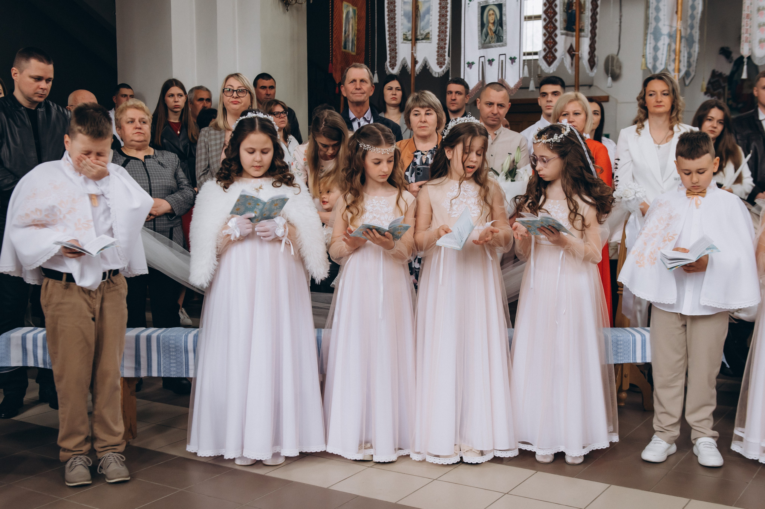 Фотосесія Причастя Тернопіль, зйомка Причастя, фотограф на Причастя Тернопіль, Причастя Львів, Причастя церква Михаїла Тернопіль. Сімейний, дитячий та індивідуальний фотограф в м. Тернопіль, м. Львів