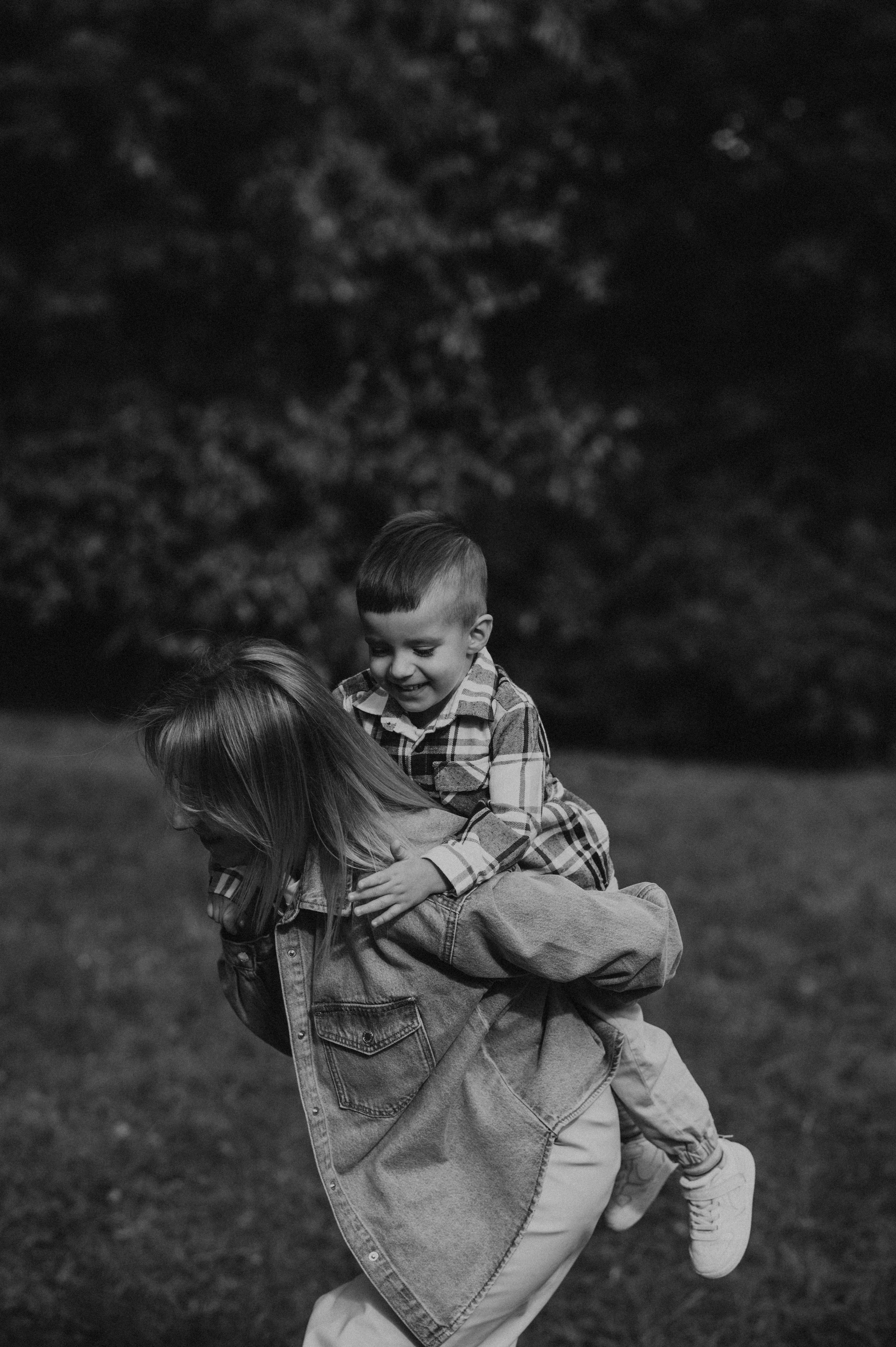 Сімейна дитяча фотосесія дня народження, cake smash. Сімейний, дитячий та індивідуальний фотограф в м. Тернопіль, м. Львів