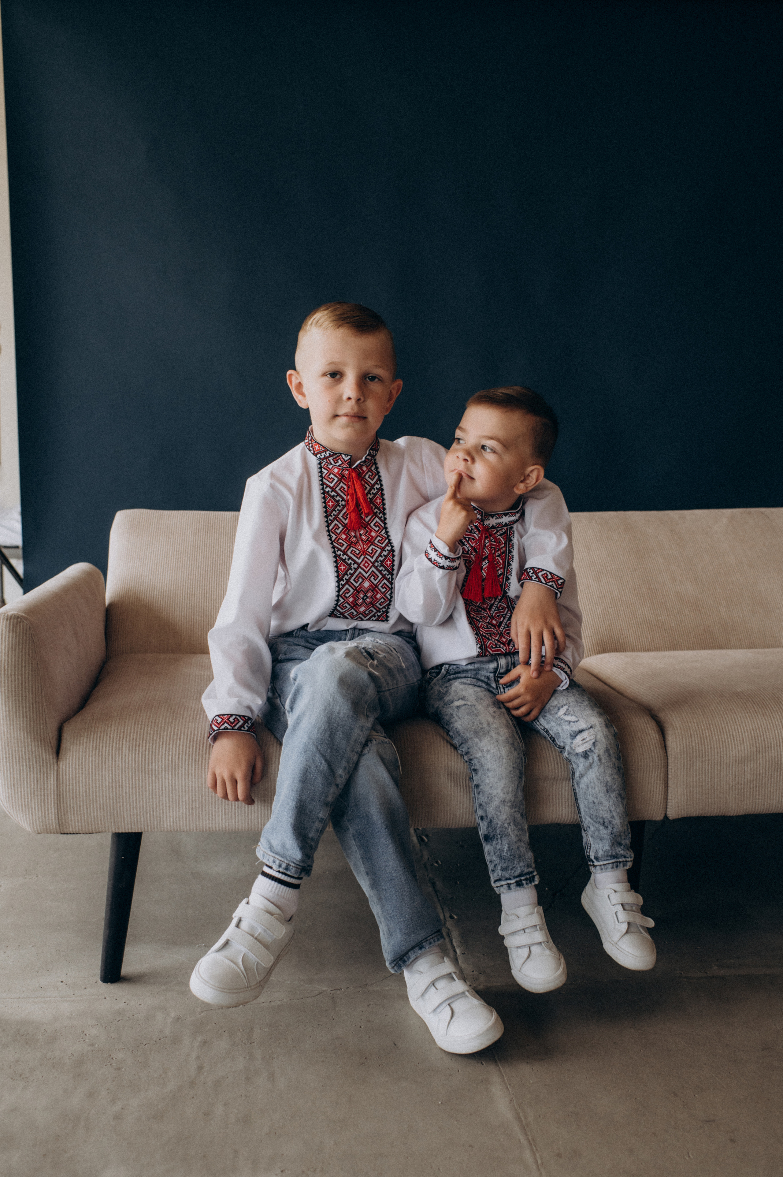 Сімейна зйомка у студії. Сімейний, дитячий та індивідуальний фотограф в м. Тернопіль, м. Львів