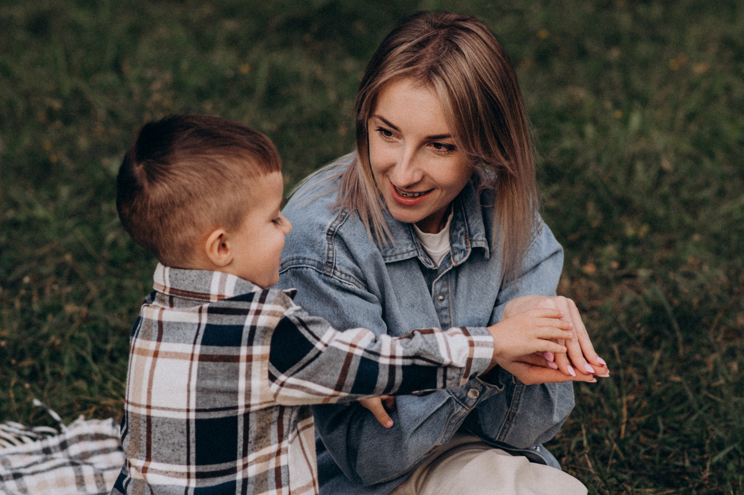 Сімейна дитяча фотосесія дня народження, cake smash. Сімейний, дитячий та індивідуальний фотограф в м. Тернопіль, м. Львів