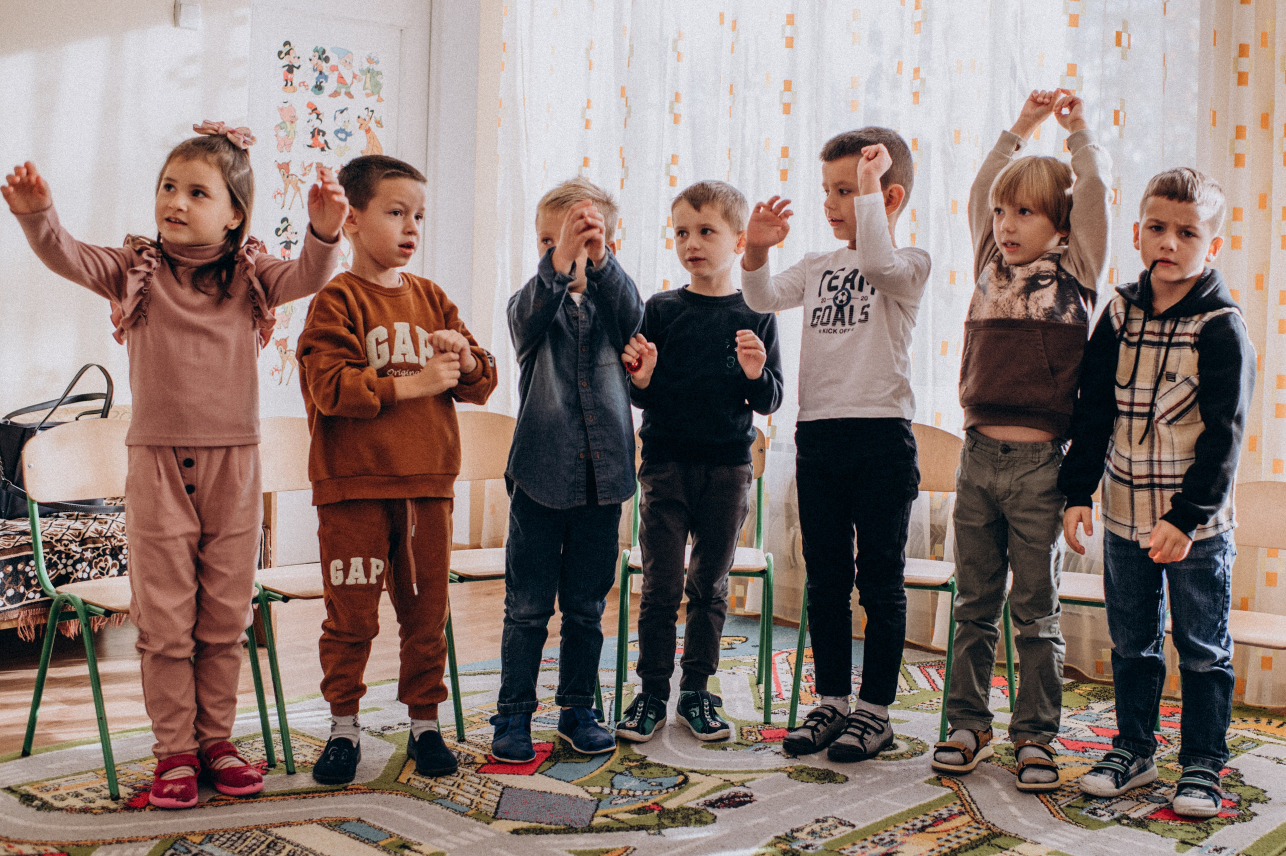 Фотосесія в дитячому садку, фотосесія на віньєтки, випускні фотоальбоми Тернопіль, шкільні фотоальбоми Тернопіль, зйомка випускного садочку. Сімейний, дитячий та індивідуальний фотограф в м. Тернопіль, м. Львів